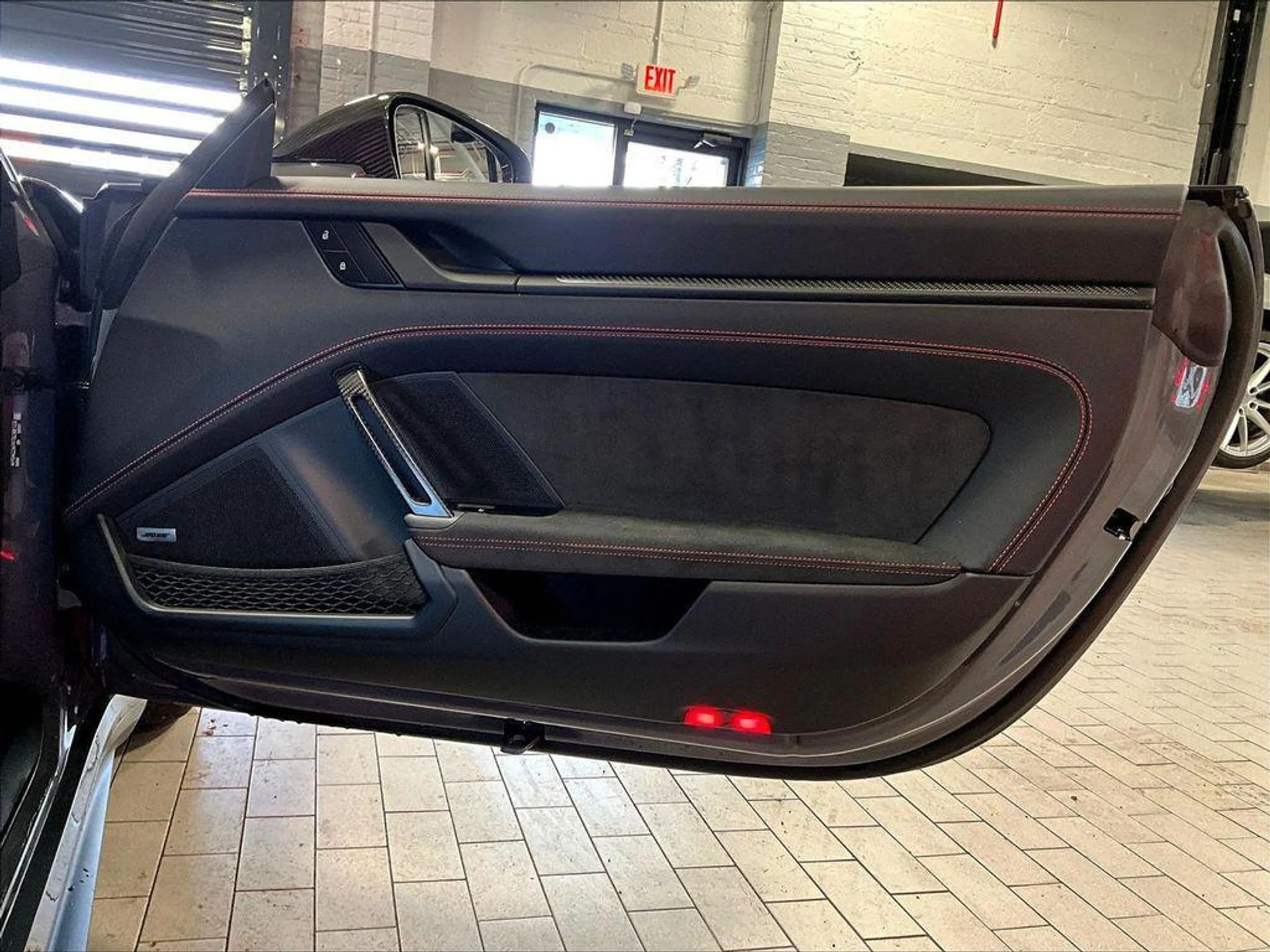 mph027_2016252745_d1i_t187_L_Vp_L7_S_Sxmz_Z4_Jxr_B_Ow_7a05e576a0