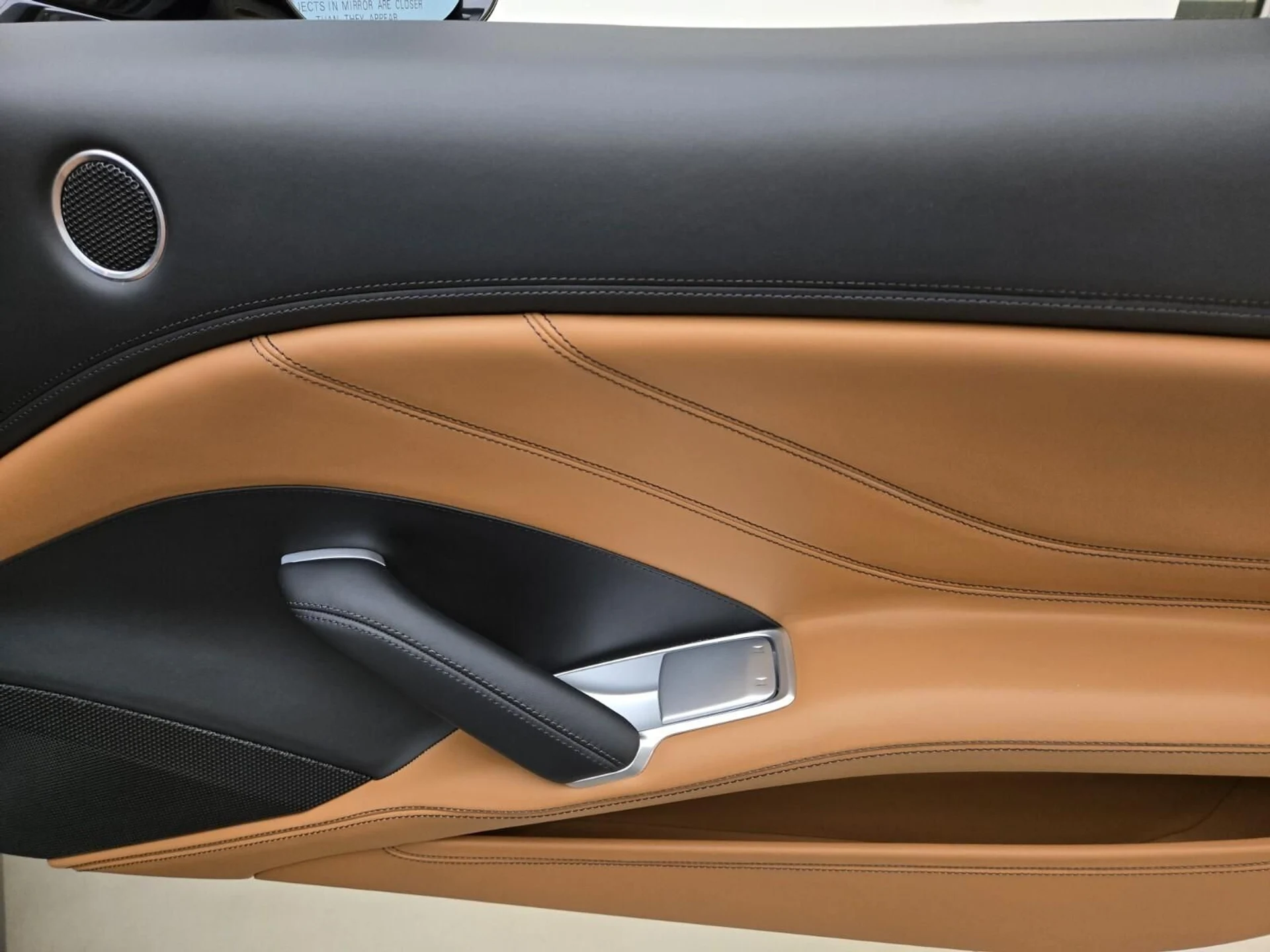 mph027_2020708219_Used_2016_Ferrari_California_T_1762498867_f8dedbb6b2