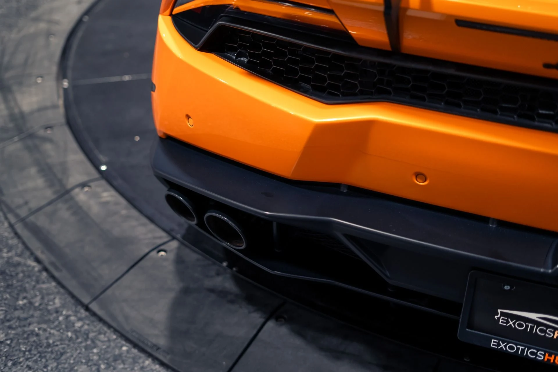 mph027_2022149090_Used_2017_Lamborghini_Huracan_LP_610_4_Spyder_1780761018_3790b0963b