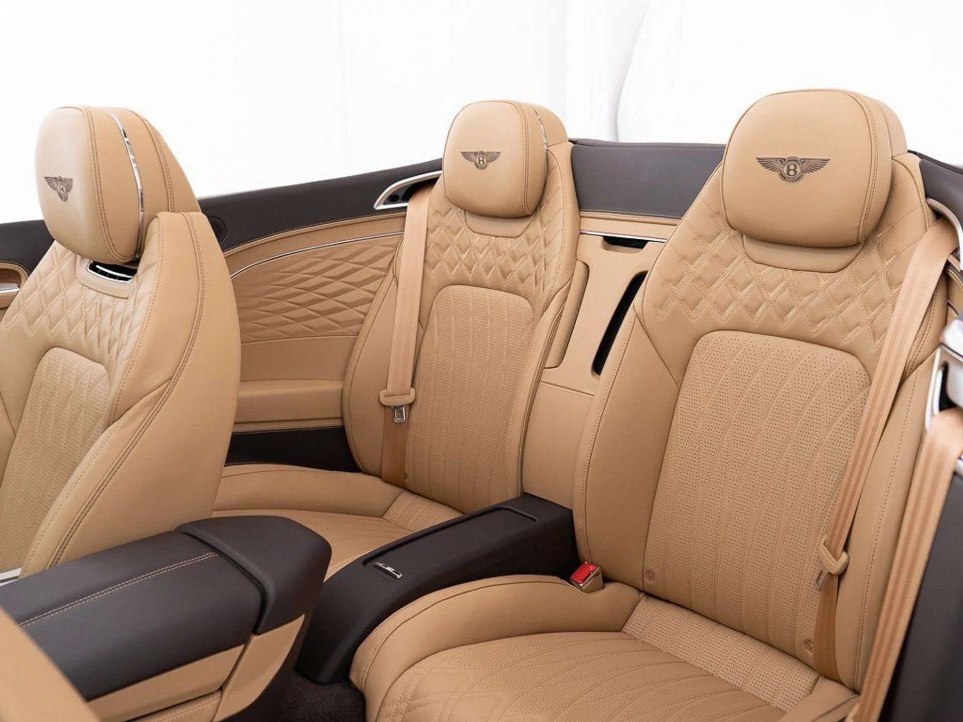 mph027_202289977_a3292c637e1fdc228c00cd159d8a6034_62179b52f4