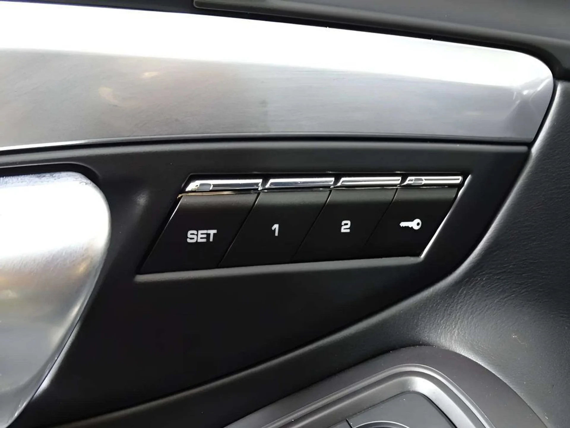 mph027_2023806463_lsfjthbqz28riwh79jpms034hddx_a6e423ef72