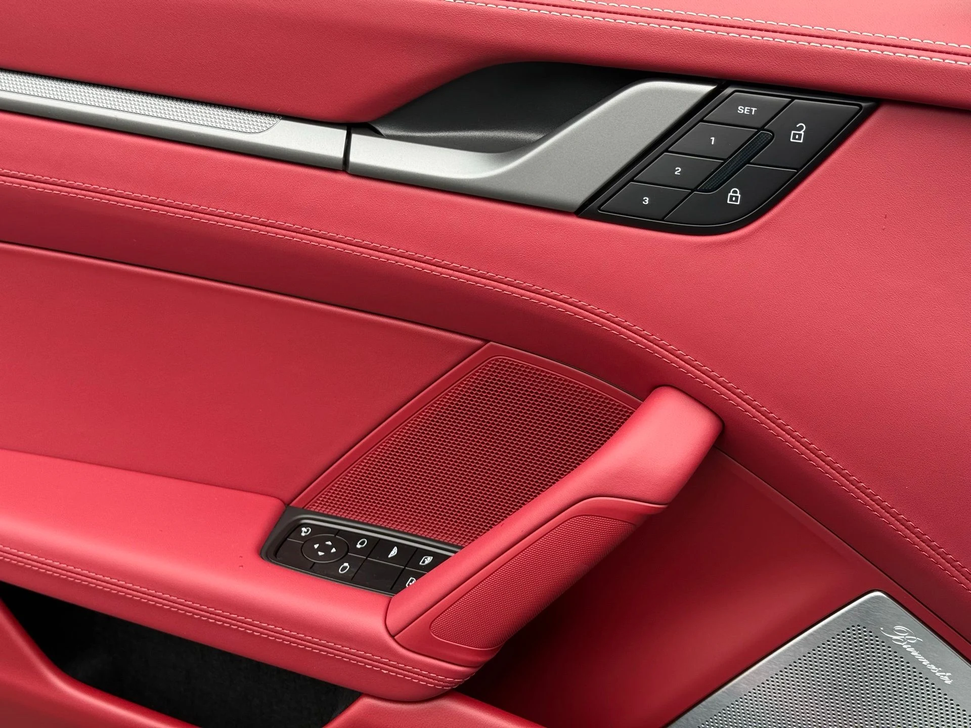 mph027_2035213162_3f1cbd63dbe47c57d9fd36535a141bc8_b5d8a8baec