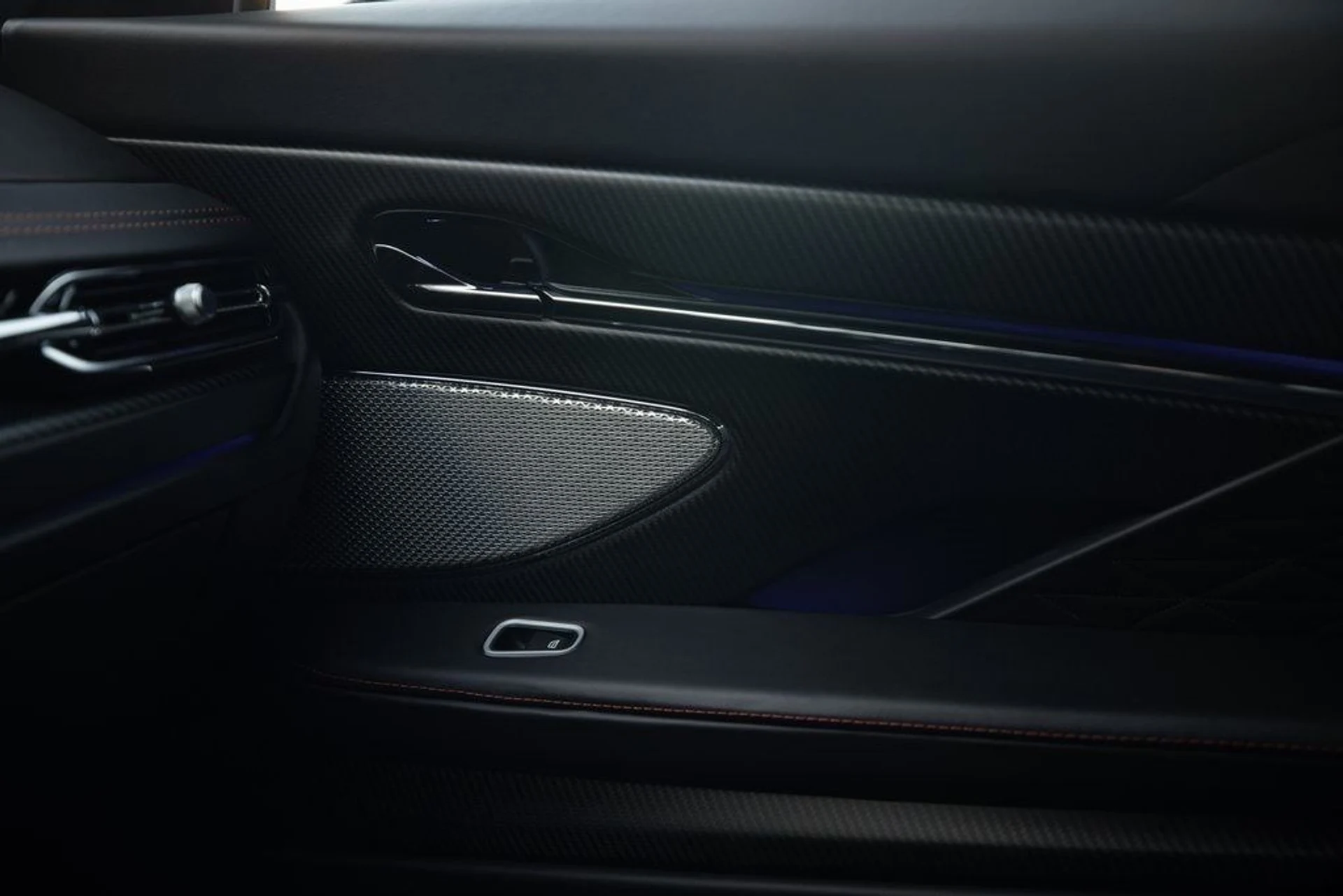 mph027_2040848088_0cfeff3286c4bce2437e2b60b833ba61x_057d207deb