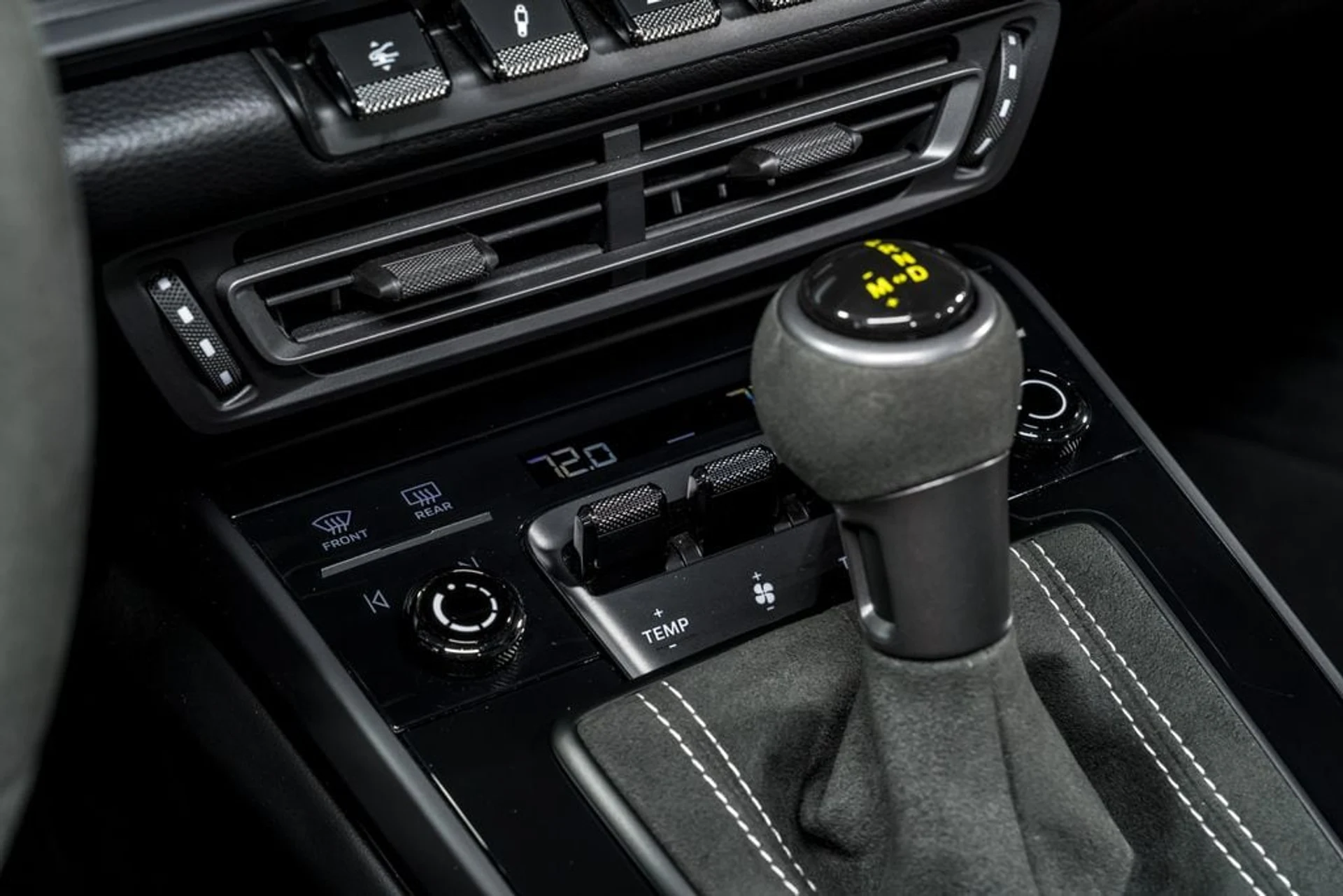 mph027_205349187_08084c02f22a0574c131f5c5257204fdx_67417d674f