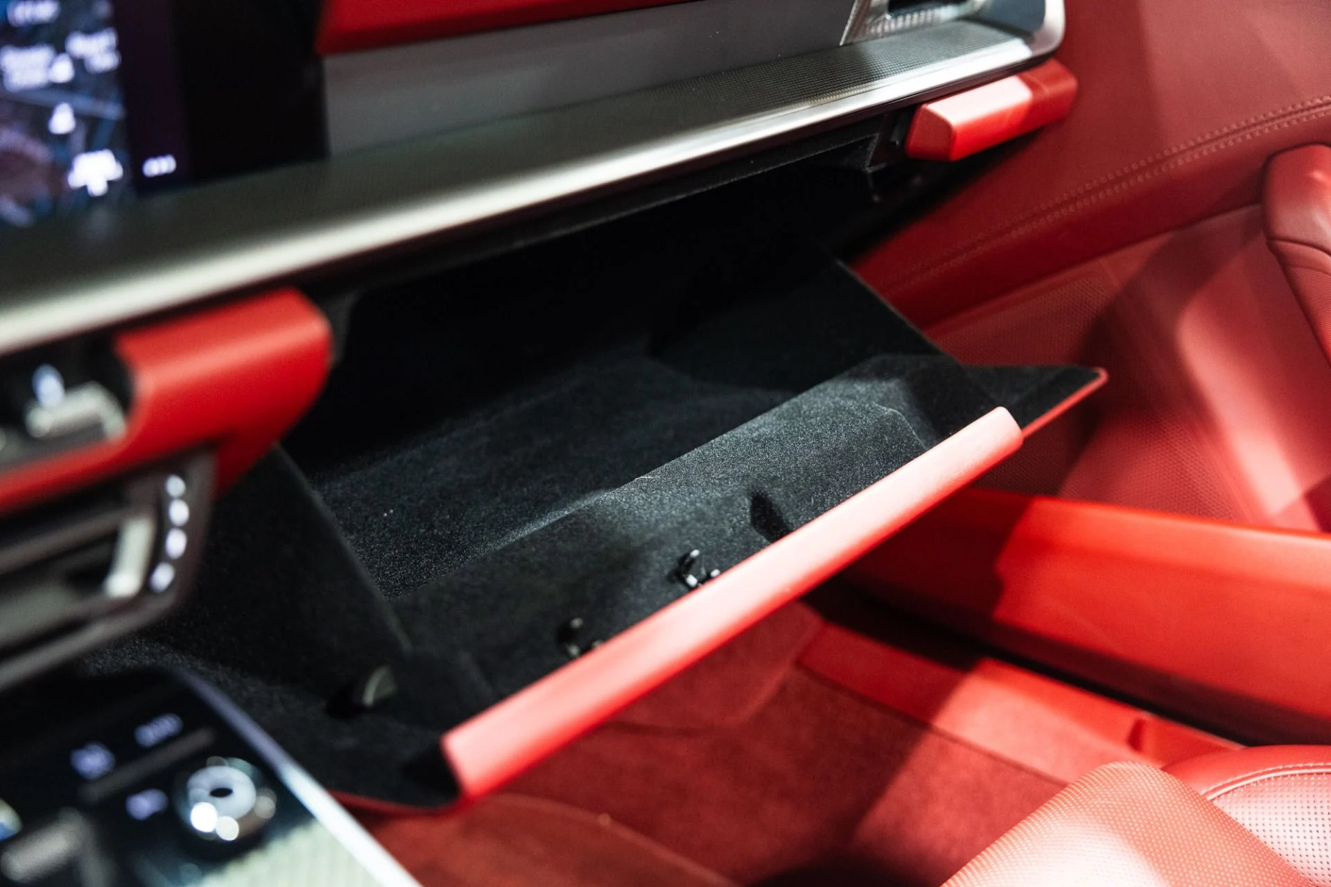 mph027_2058937220_Used_2022_Porsche_911_Targa_4_S_1770782641_0a81479094