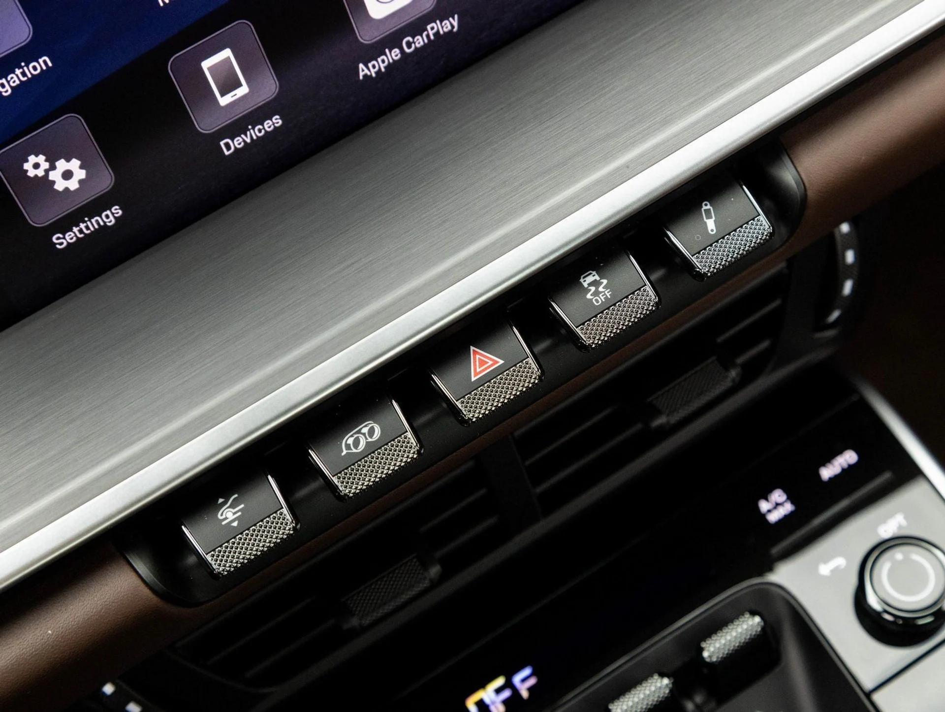 mph027_206745109_28_9de697cba9