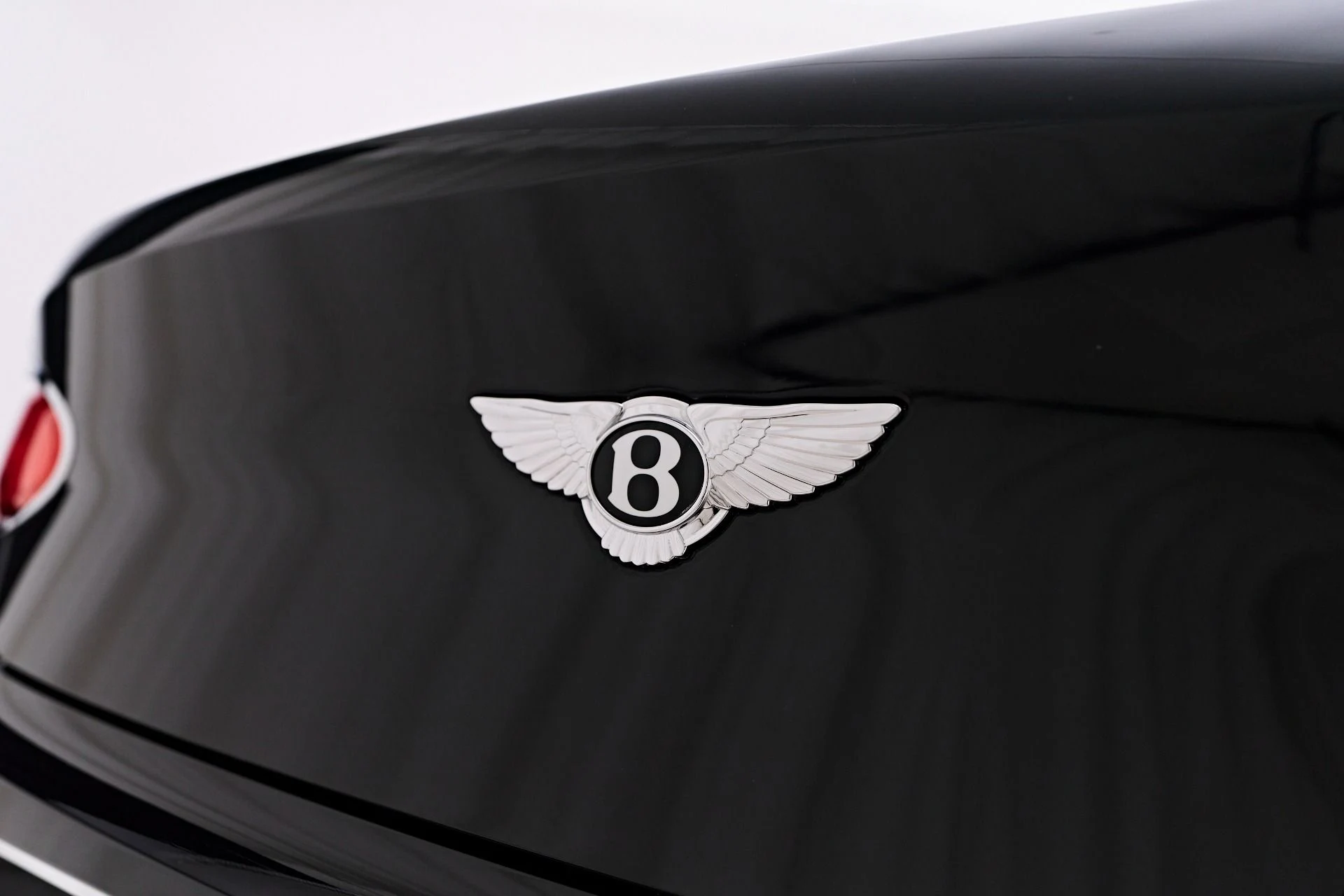 mph027_2067554907_Used_2023_Bentley_Continental_GT_Azure_1757028945_93481e650f