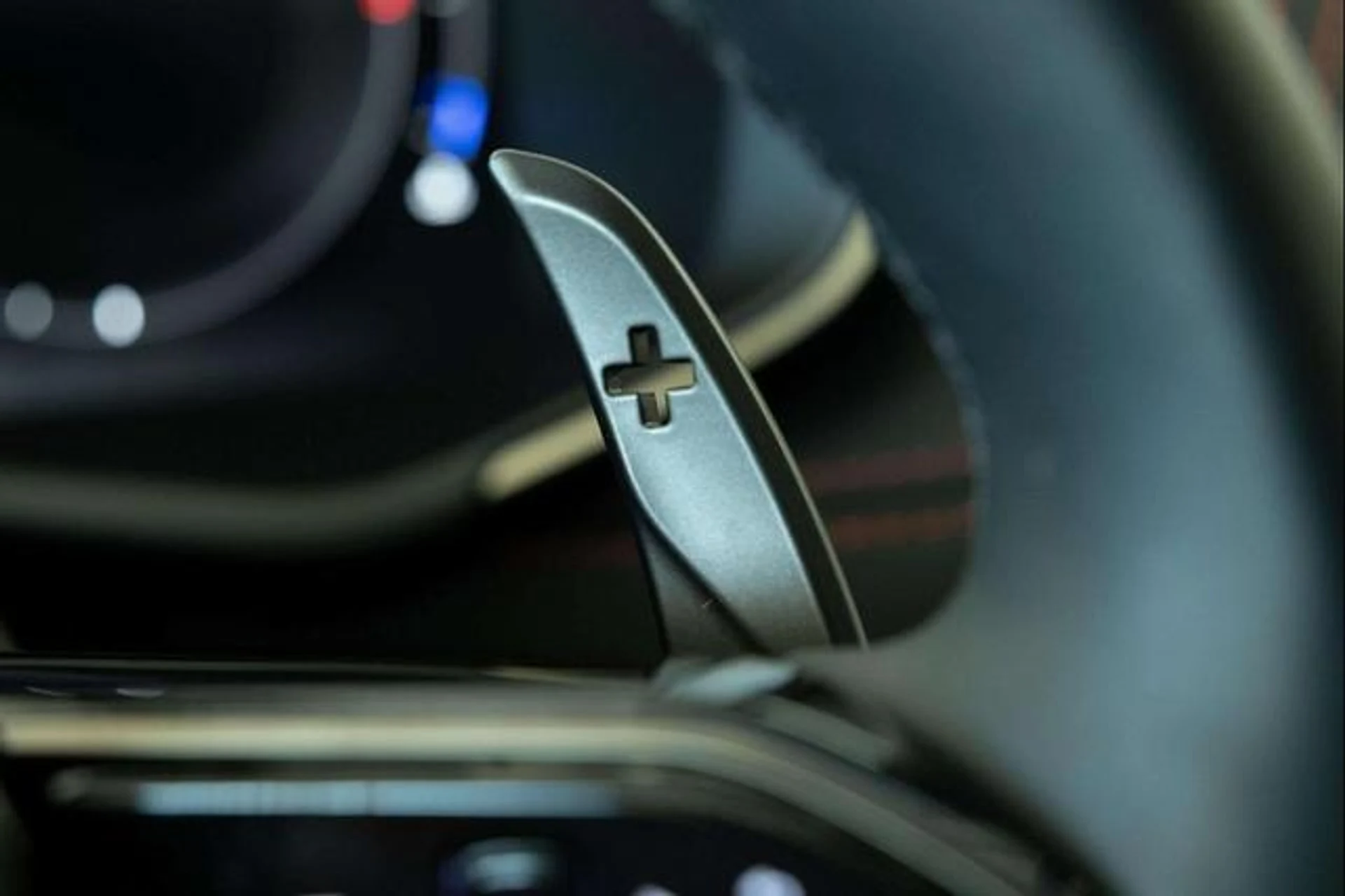 mph027_2071905512_ia5e_O69y7c5i_De_Yswo_BT_Jiu_HU_Mk_97734b741d