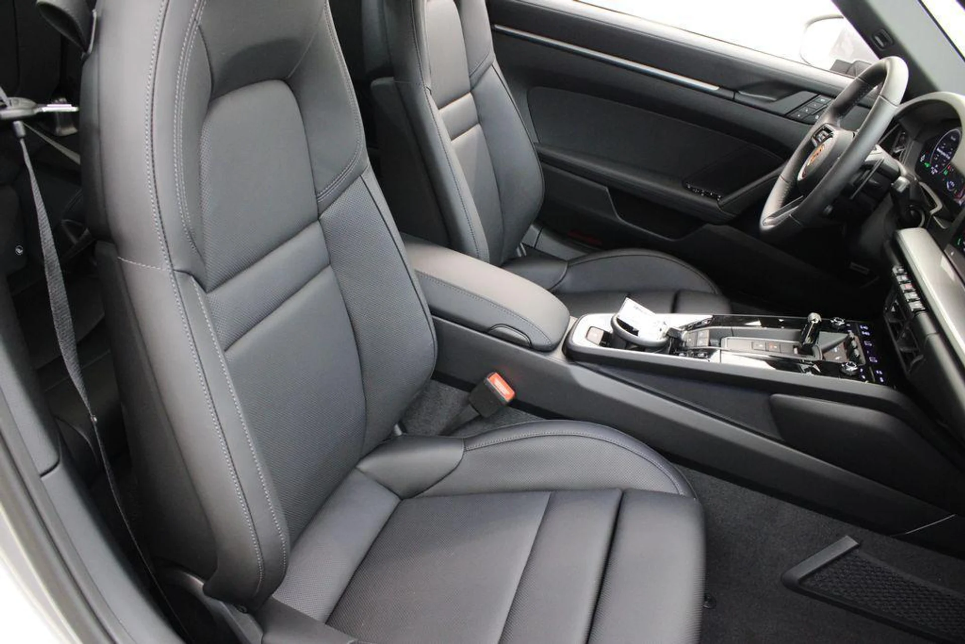 mph027_207692404_4wt_Nf_6_FCPVW_Nwh_HT_tigb8au_TE_b2a4af43dc