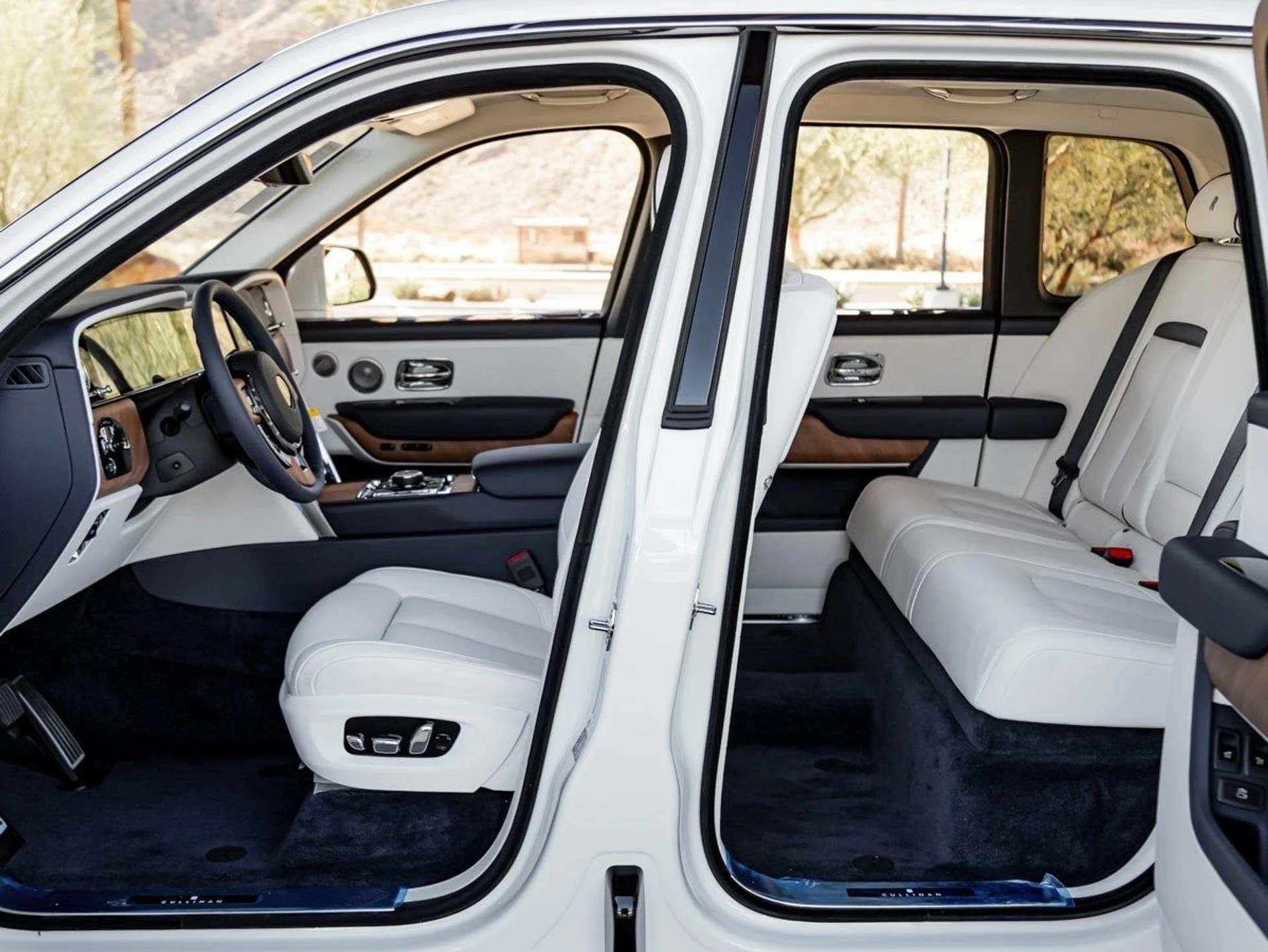 mph027_2083318461_28_4a48900c74