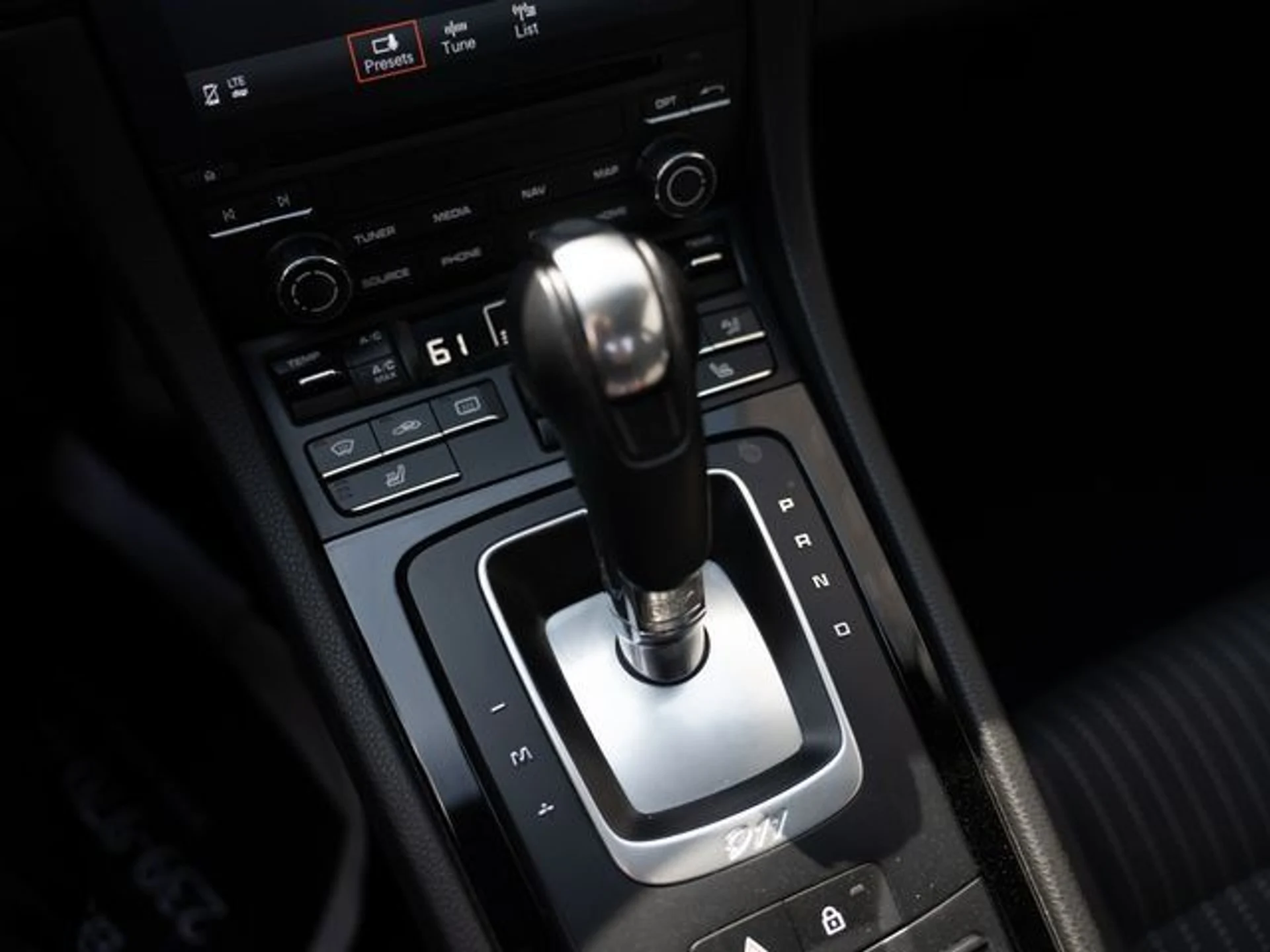 mph027_2085475334_8222dc4ef2556985e7e684e28ca34a32_9f5558c7c5