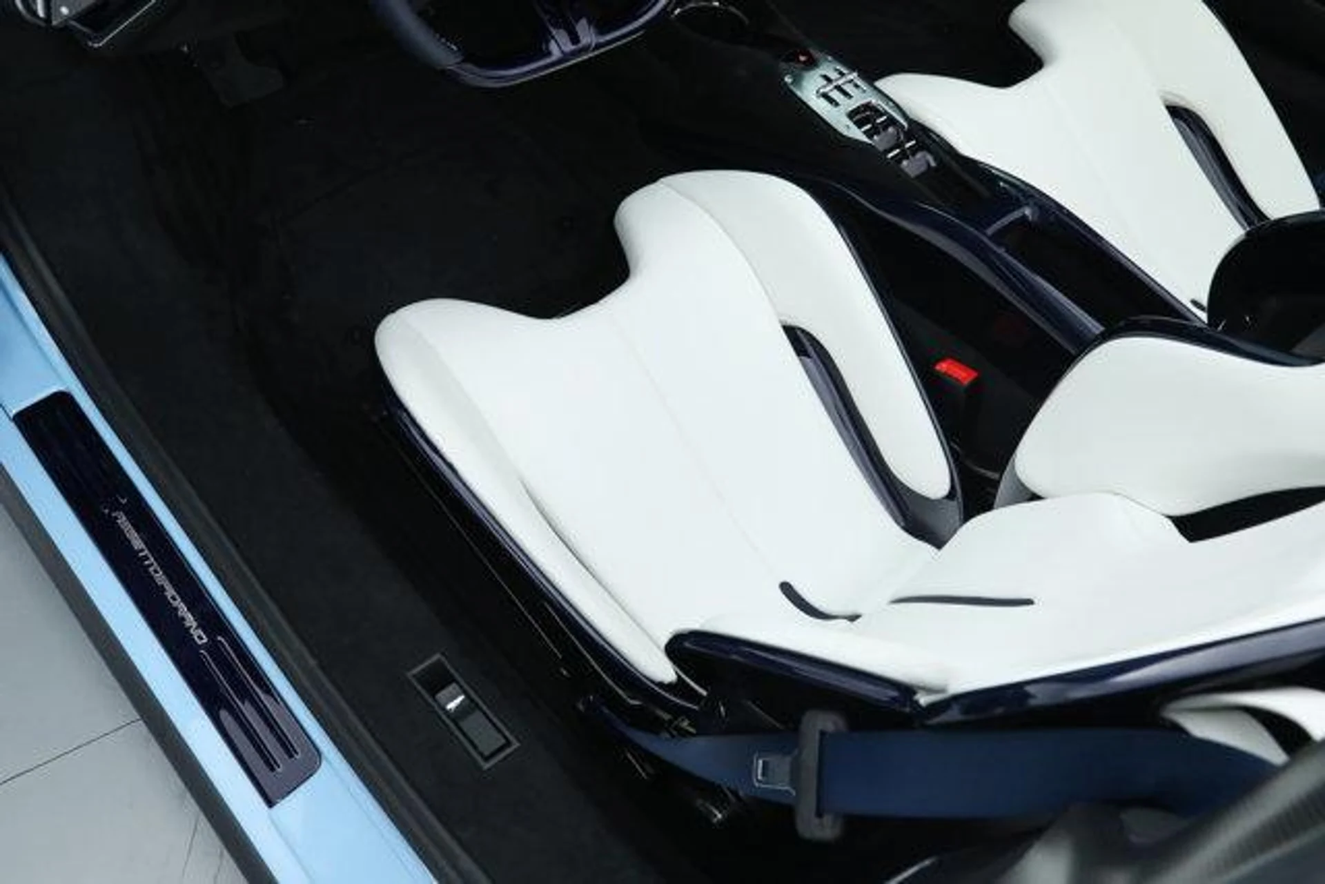 mph027_2104043415_o5_K8_t_RUBI_Yd_Rc7_FS_16_na4bc_Gk_3719808724