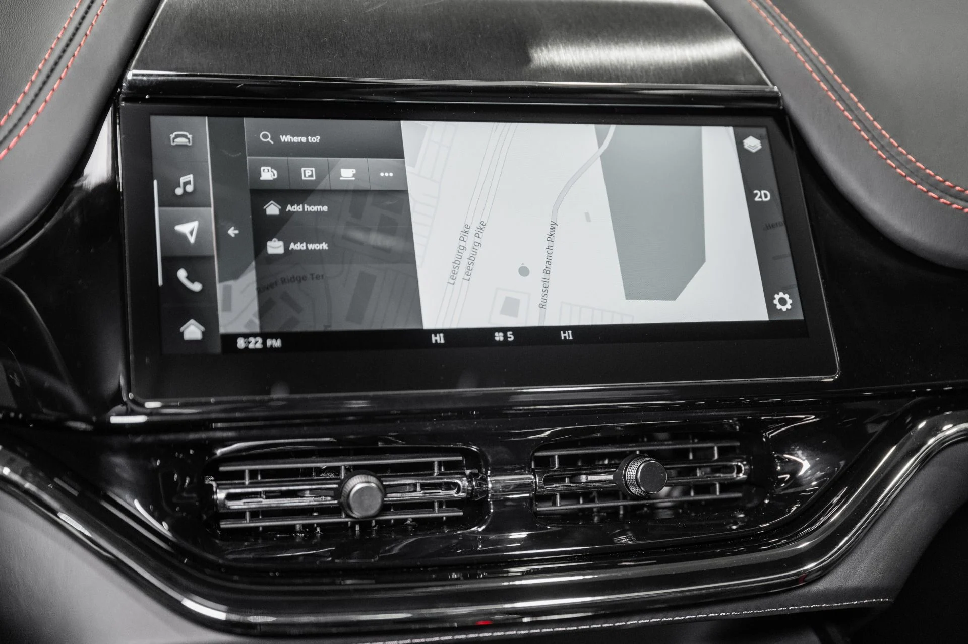 mph027_2105359998_New_2026_Aston_Martin_DBX_S_1765985660_d3eb4a6678