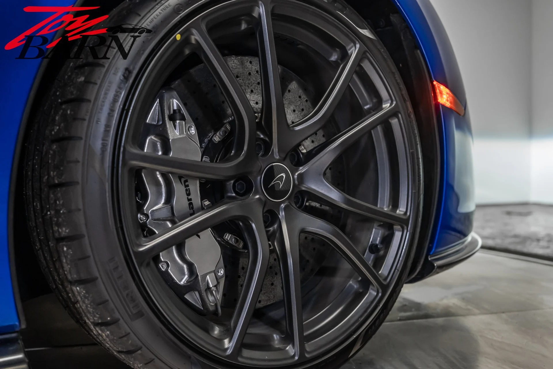 mph027_2105578254_c3fd8ef1989fc818d57eaa2b1c27936ex_f4d4e971b0