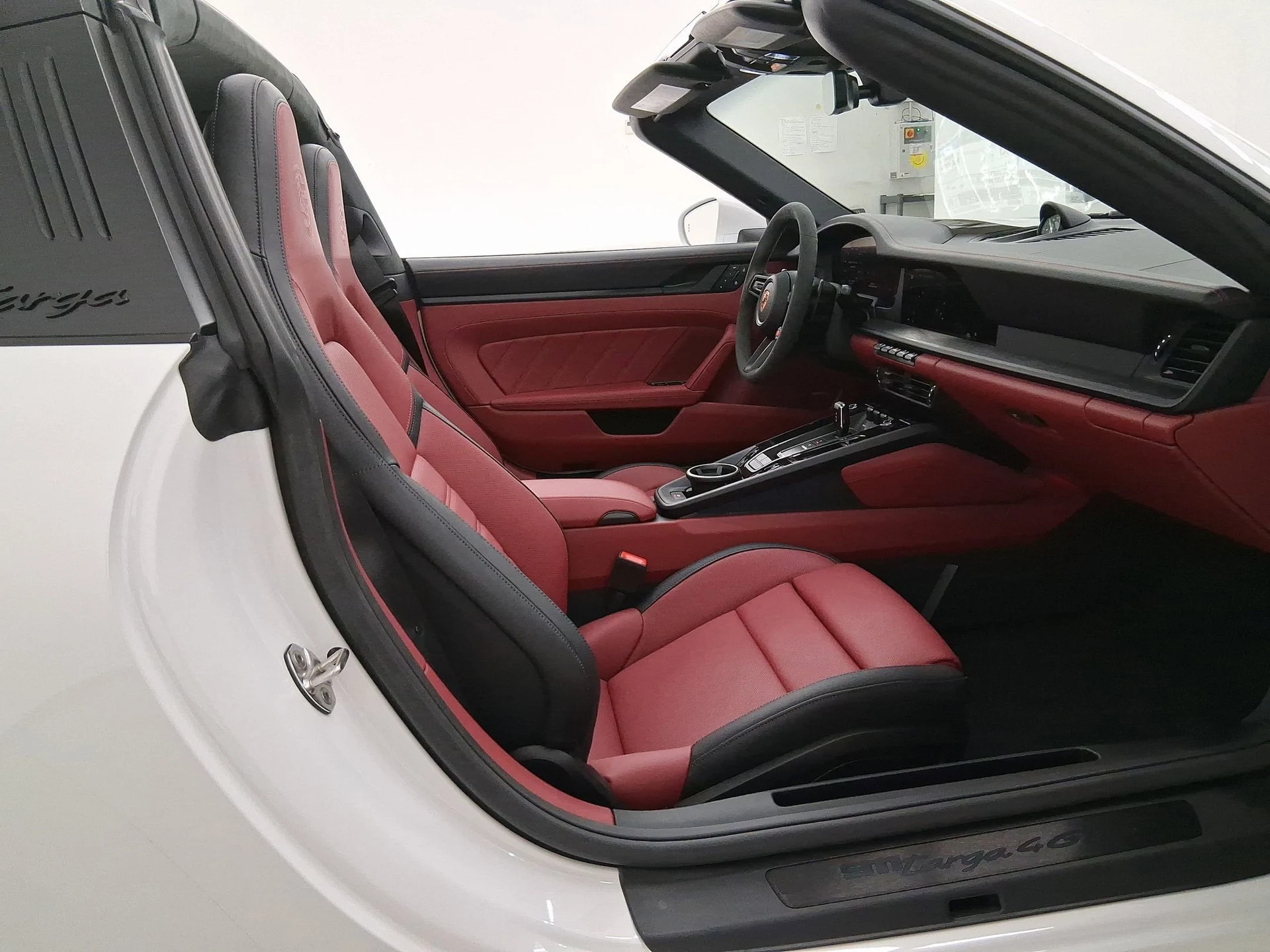 mph027_2107853124_8420131c1b7e32c6cb697de86d8e2c5cx_523a8f9518