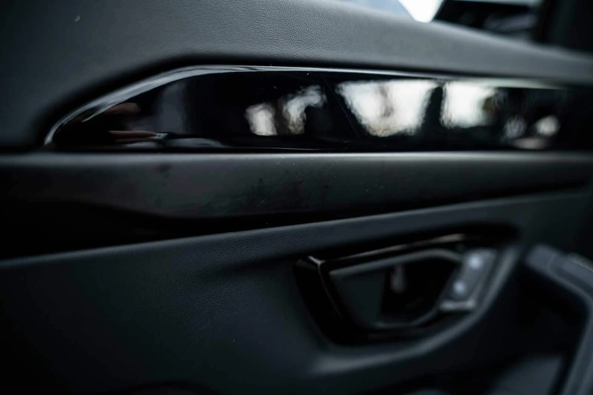 mph027_2110241012_7ca7c1bd96398be0d5f564e685b50f22x_c6c2d345a9