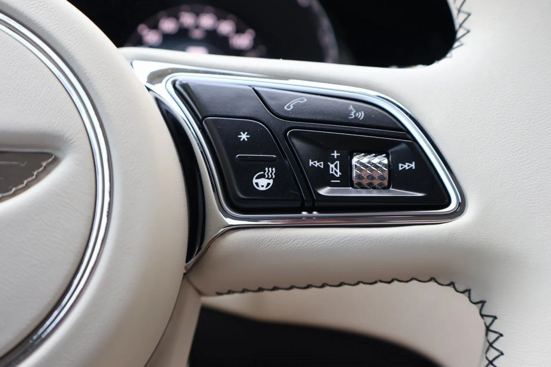 mph027_2111568402_28_a66b28fb13