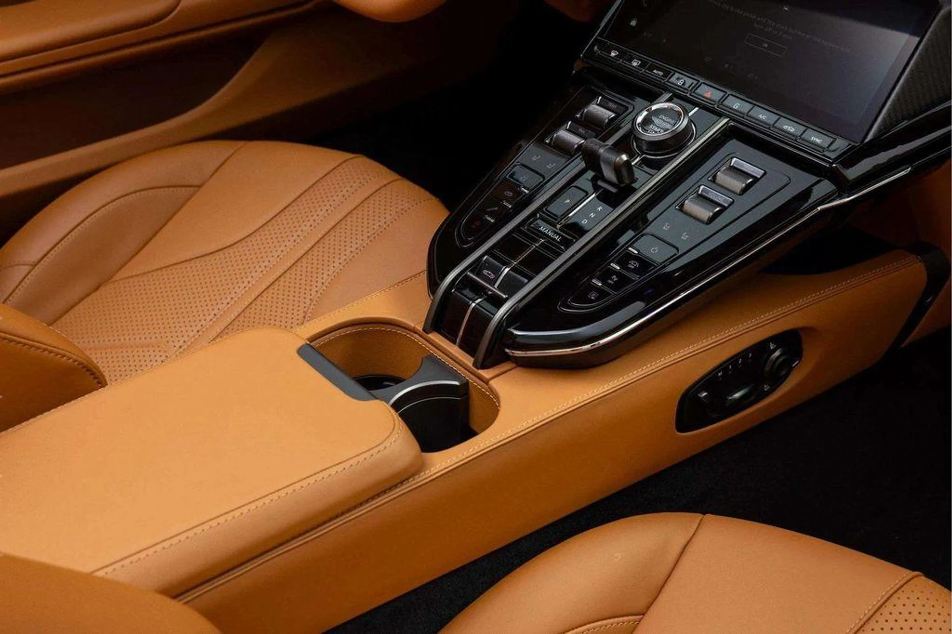 mph027_2119605338_Y_Ui_DS_502yub_Cy_Yehjk_D962_07_QA_0f90642b84