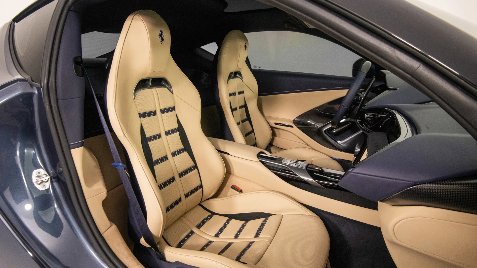 mph027_212221862_f0cab5f896ee4b6cb1ec597c31dc278d_4635691f68