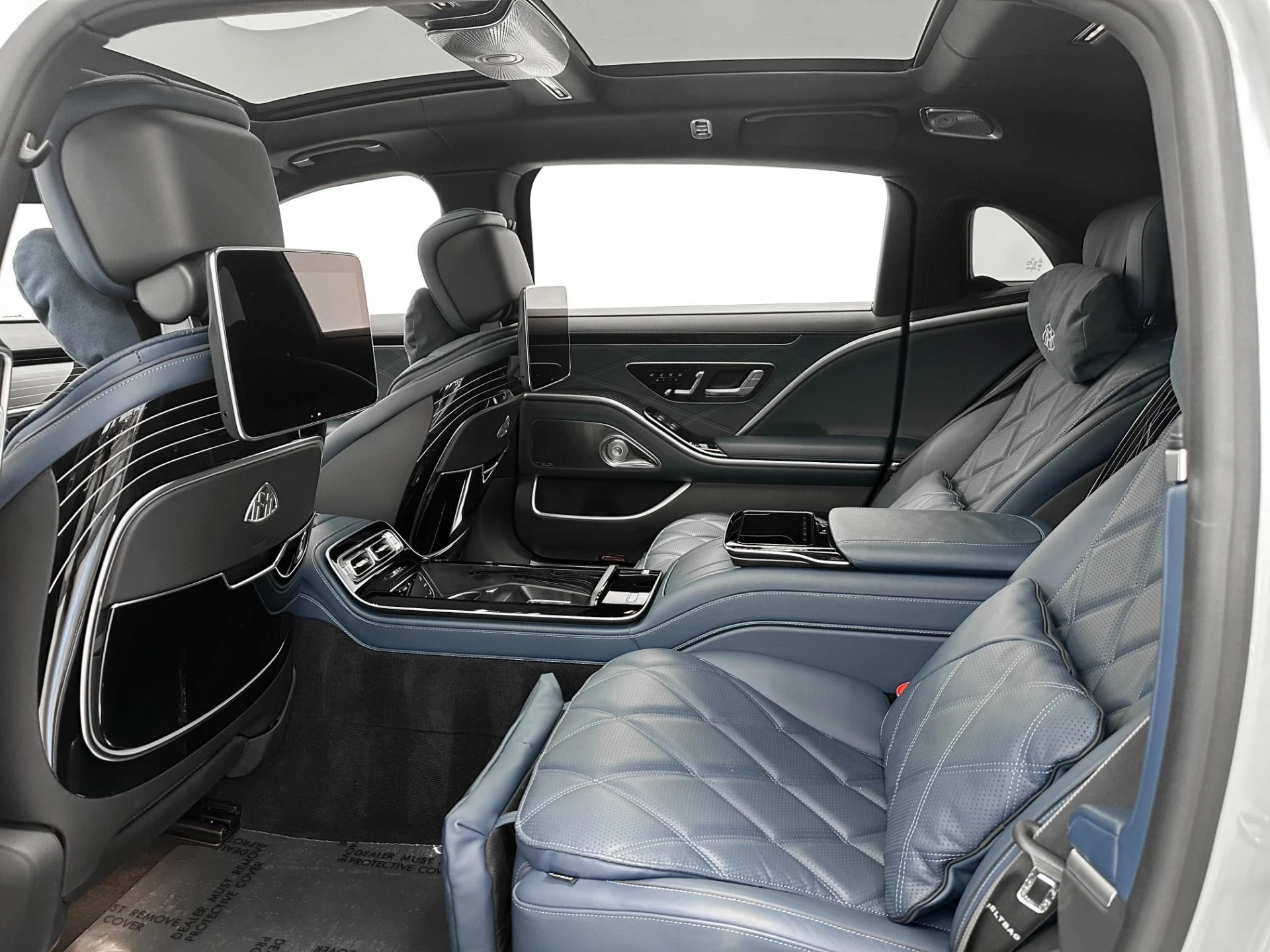mph027_2123750551_Used_2024_Mercedes_Benz_Mercedes_Maybach_S_680_4_MATIC_AMG_V12_Factory_Two_Tone_Executive_Rear_Seats_1772055459_b211ec9e15