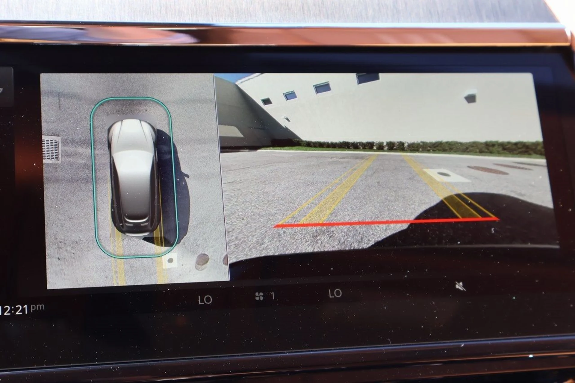 mph027_2124584370_28_3f9dde45aa