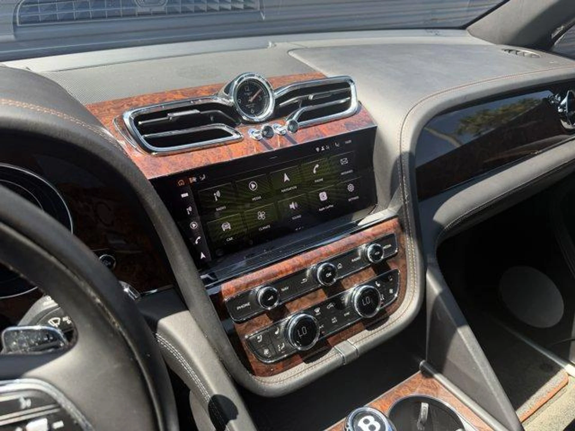 mph027_2127480892_l_N_W_Gx7getc_T_Huwv_W_m_K9_U_Rc4g_f74895d2f0