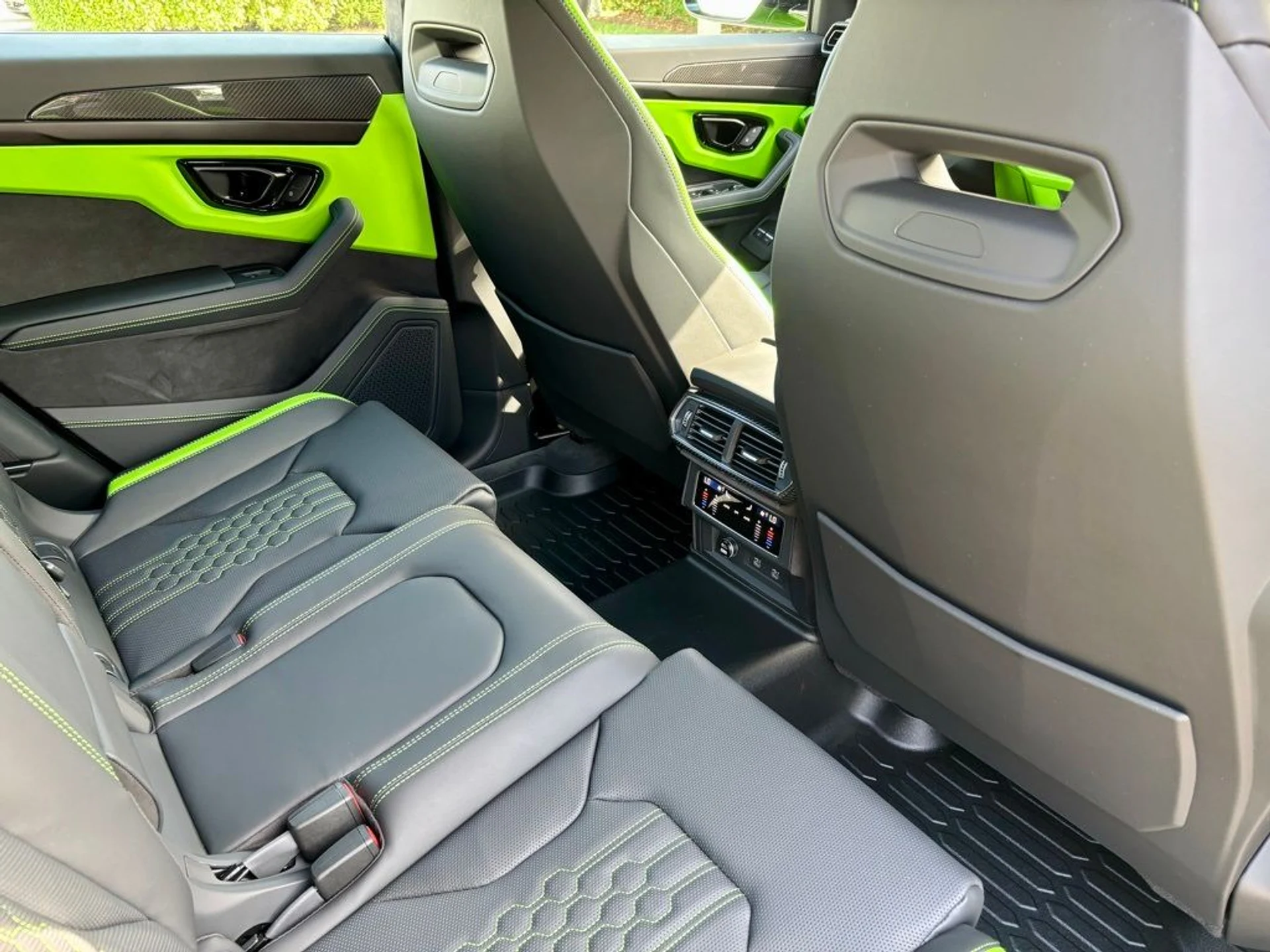 mph027_2143473801_10de64d90cbb5b163f6be3b4b6ba5a06_8b8ecb97b4