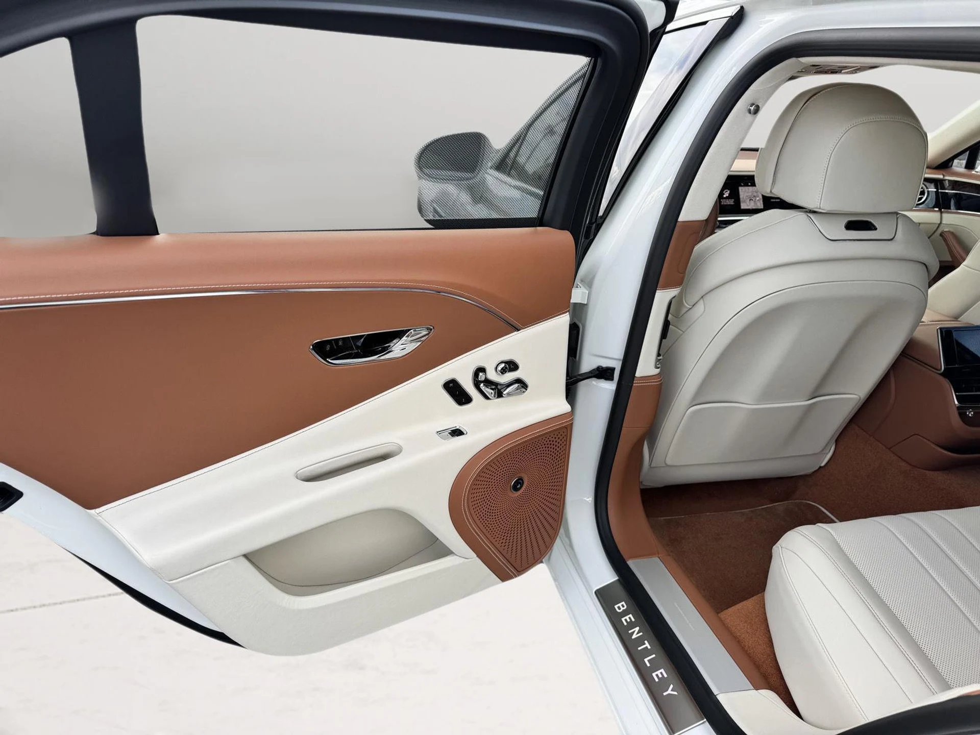 mph027_214536132_dfcff14125133adbd9318a9b1ee07696_20c593bea0