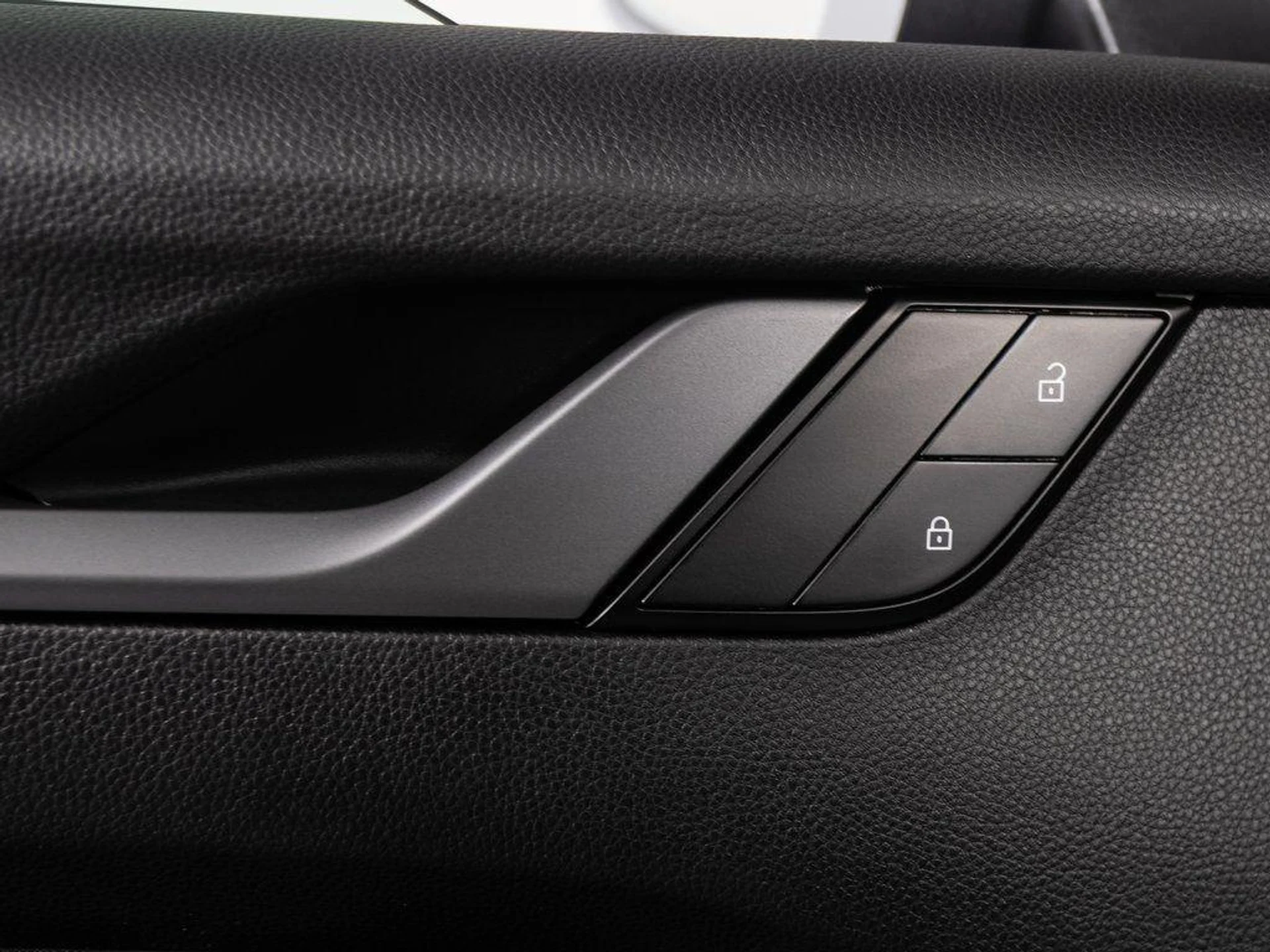 mph027_2151287672_6ybn_OA_6l_Z_Qvg_WP_8s_Lf_W0aj_If3_GM_7bf4d8dedc