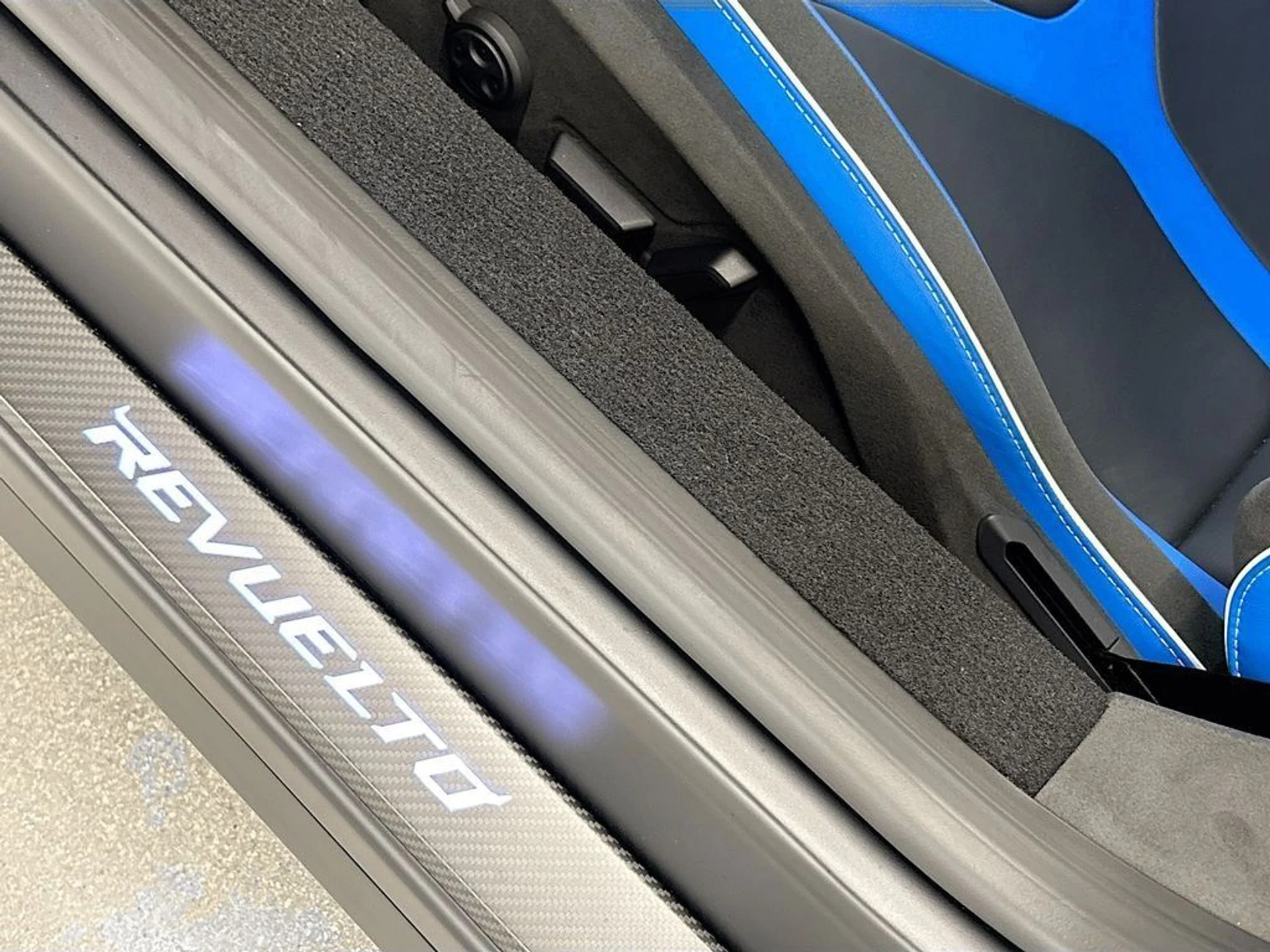 mph027_2156765758_181c3d0a2e1850ee6391a54671bfe2df_8acc17b749