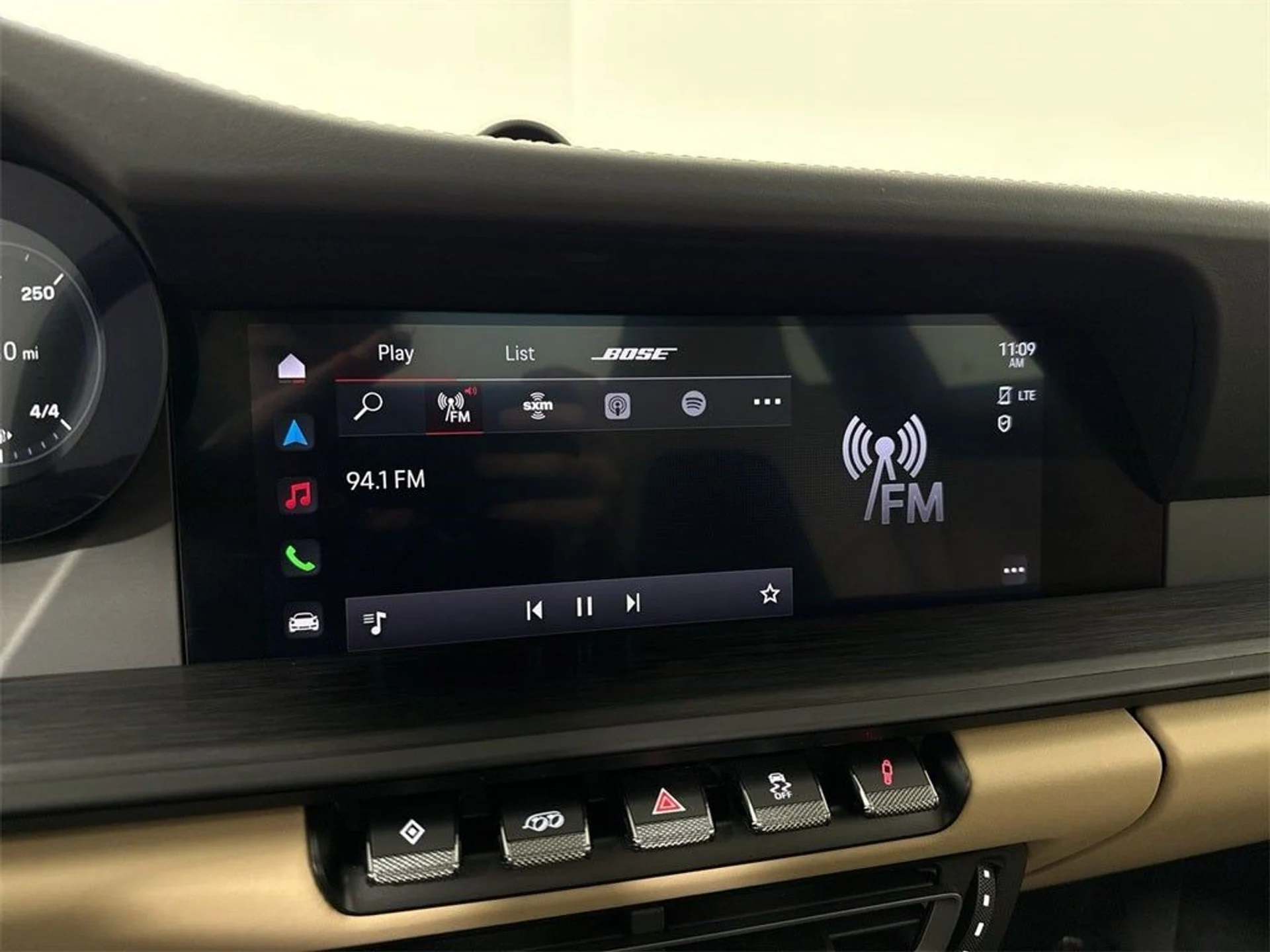 mph027_2161624788_28_310f66dbe3