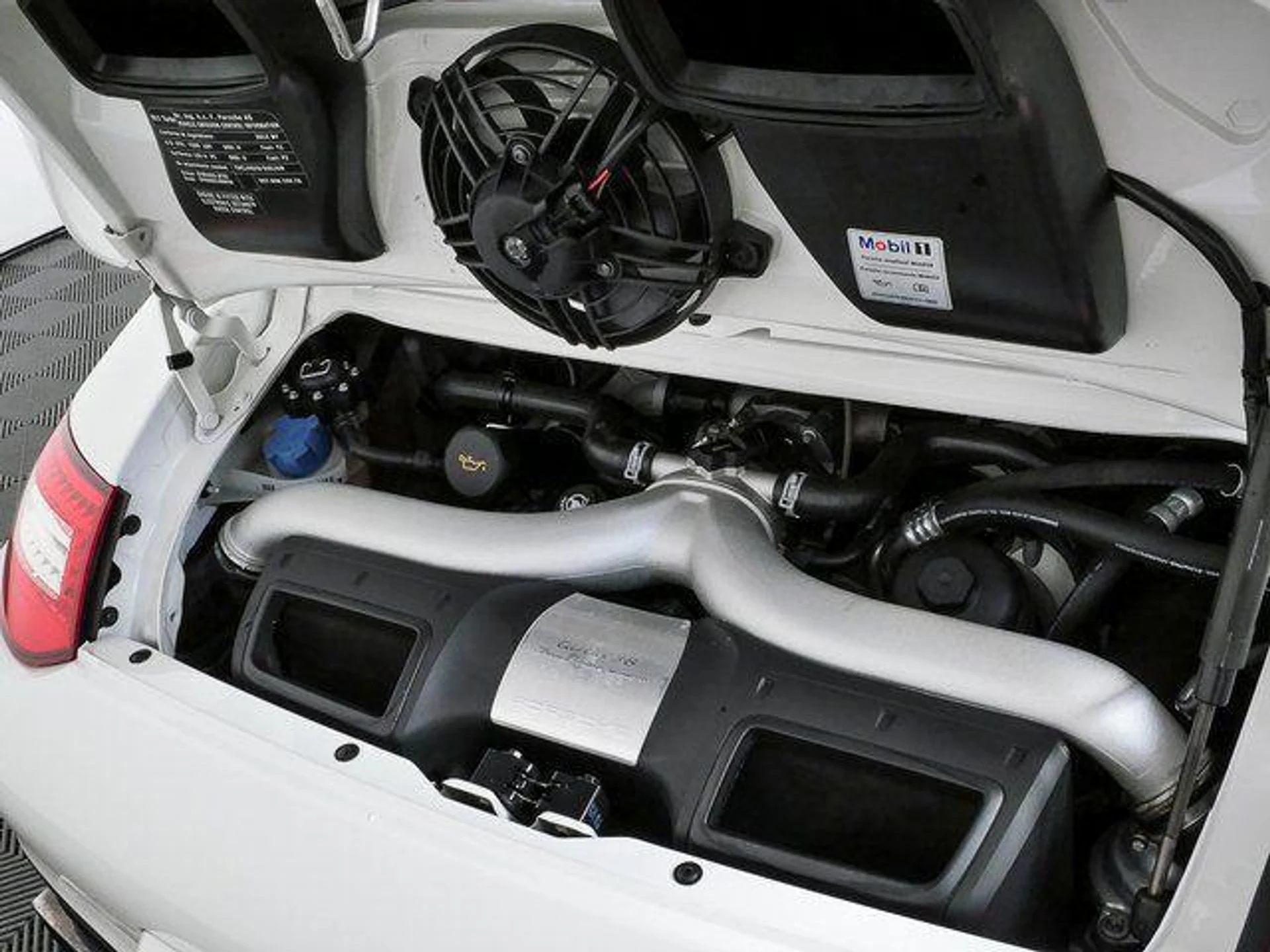 mph027_216459988_RO_Mb9m_Q_Vc1_U9f_L_Gy_VVY_R7_Qpk1c_a5ae87ec53