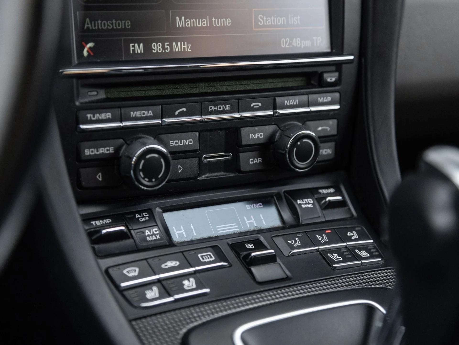 mph027_2167365816_28_4048c405c5