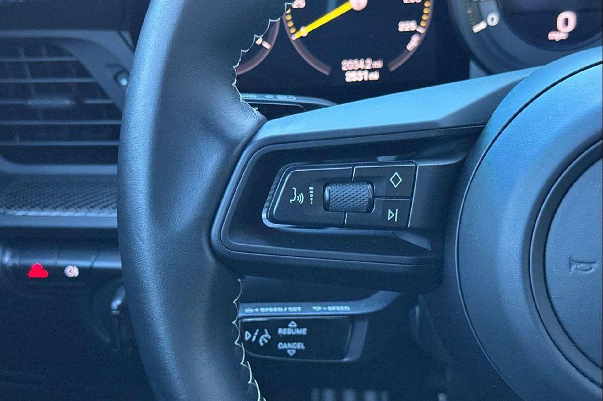 mph027_2171919418_S_Nb_Jj_Y70_MZ_Wr_Zbh_GF_44_MXV_Yh_WHA_52e253a1d4