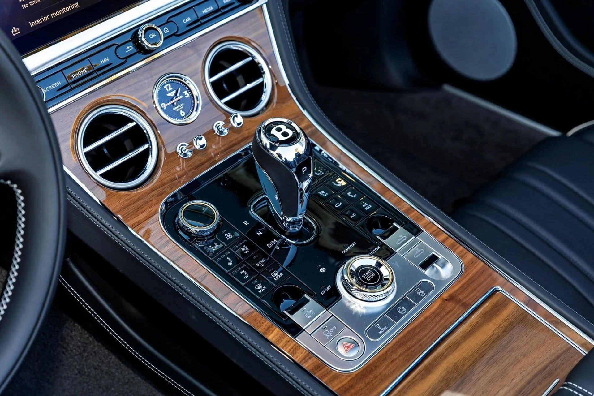 mph027_2176225037_44cf3520da788ccca62657c3a2a782a9x_bfd2dfd6c3