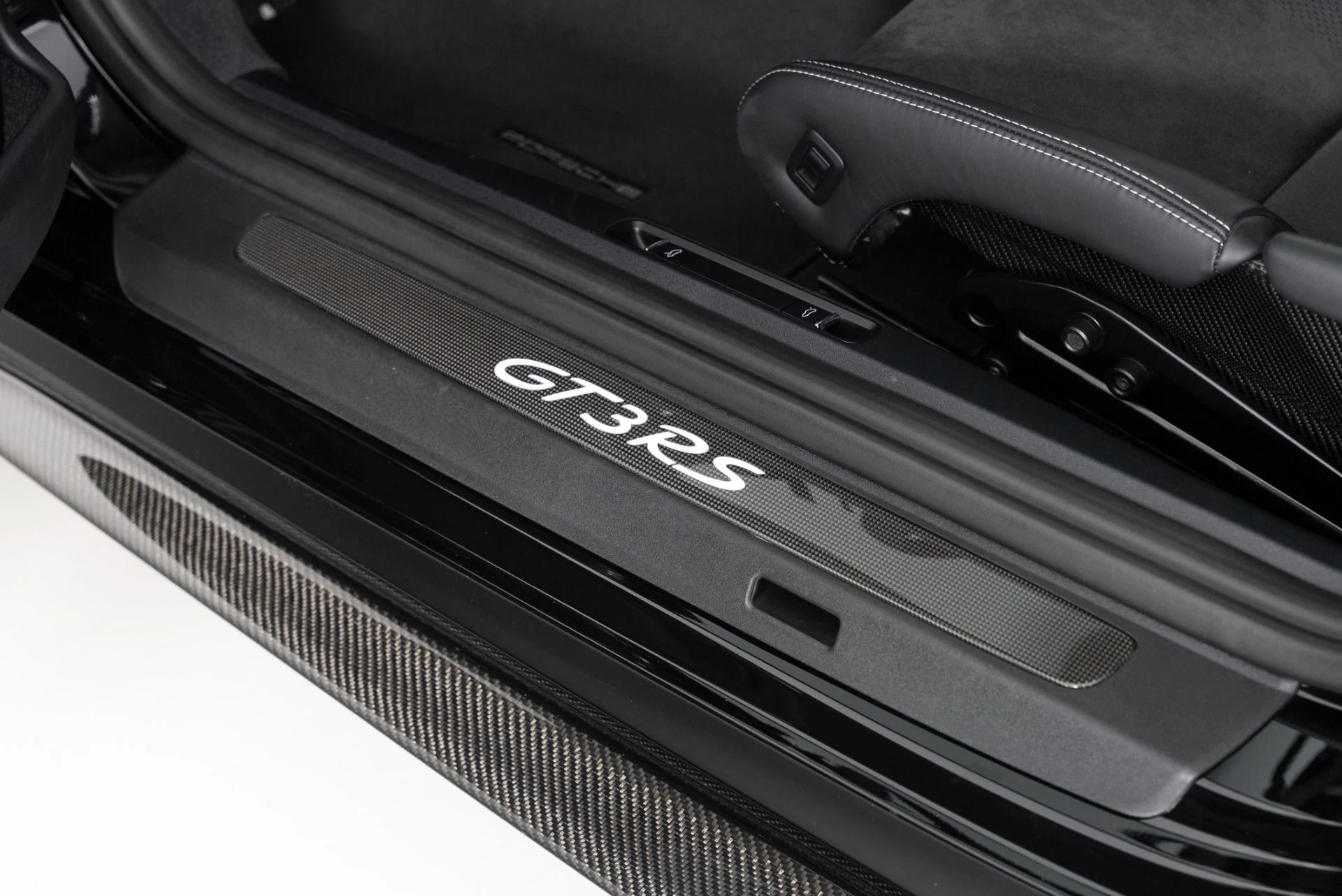 mph027_2178879048_Used_2019_Porsche_911_GT_3_RS_1753749487_e0422eabca