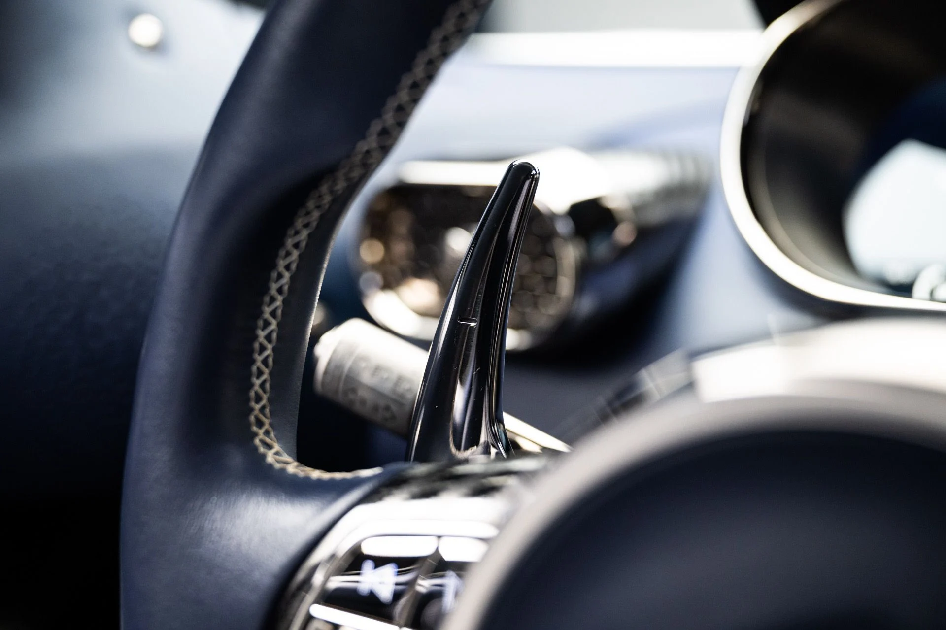 mph027_2182369984_13358_p28_l_d352a4d204