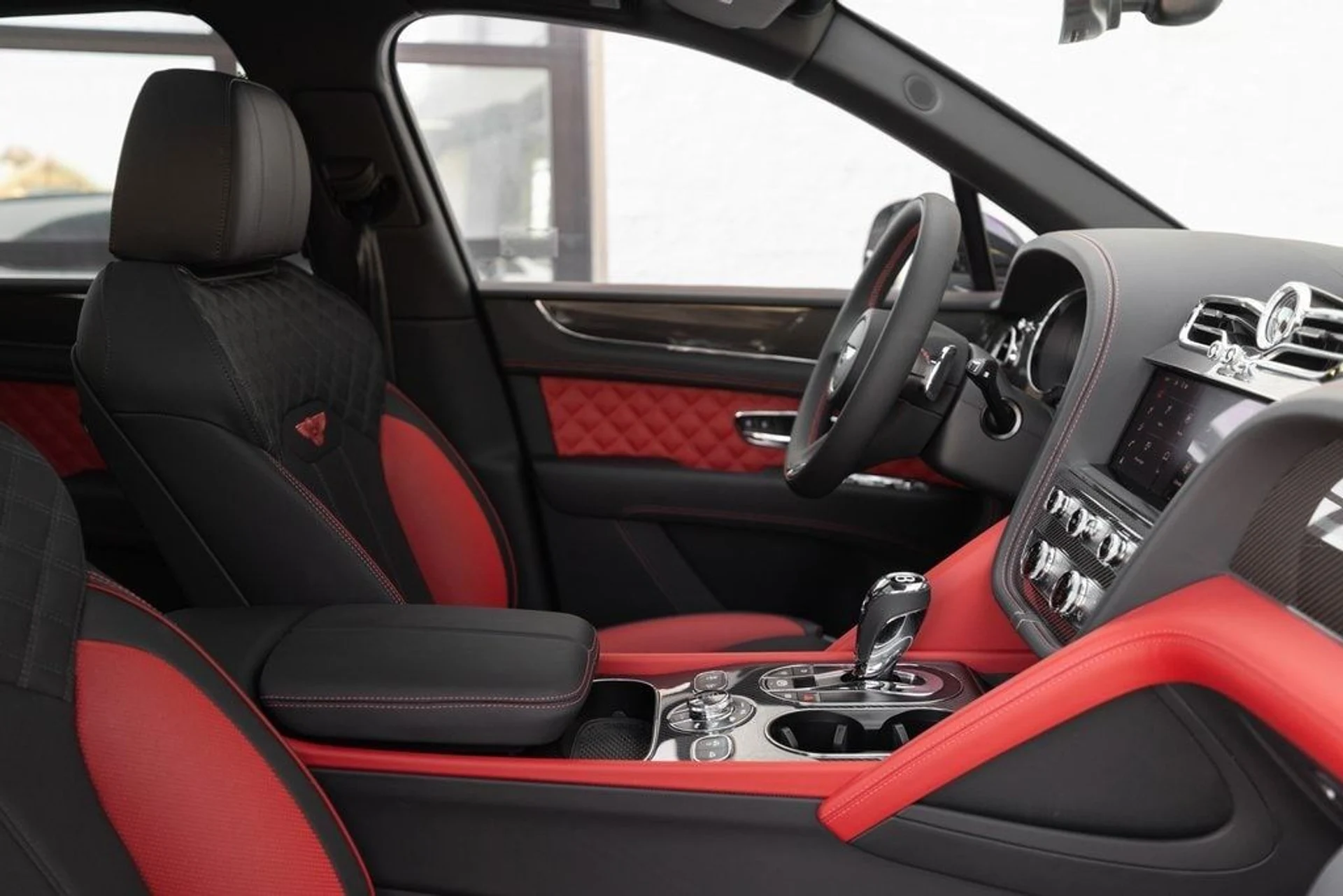 mph027_2184663981_319b706e90b51f929a4c4233d581dd70x_1d7bbda1f8