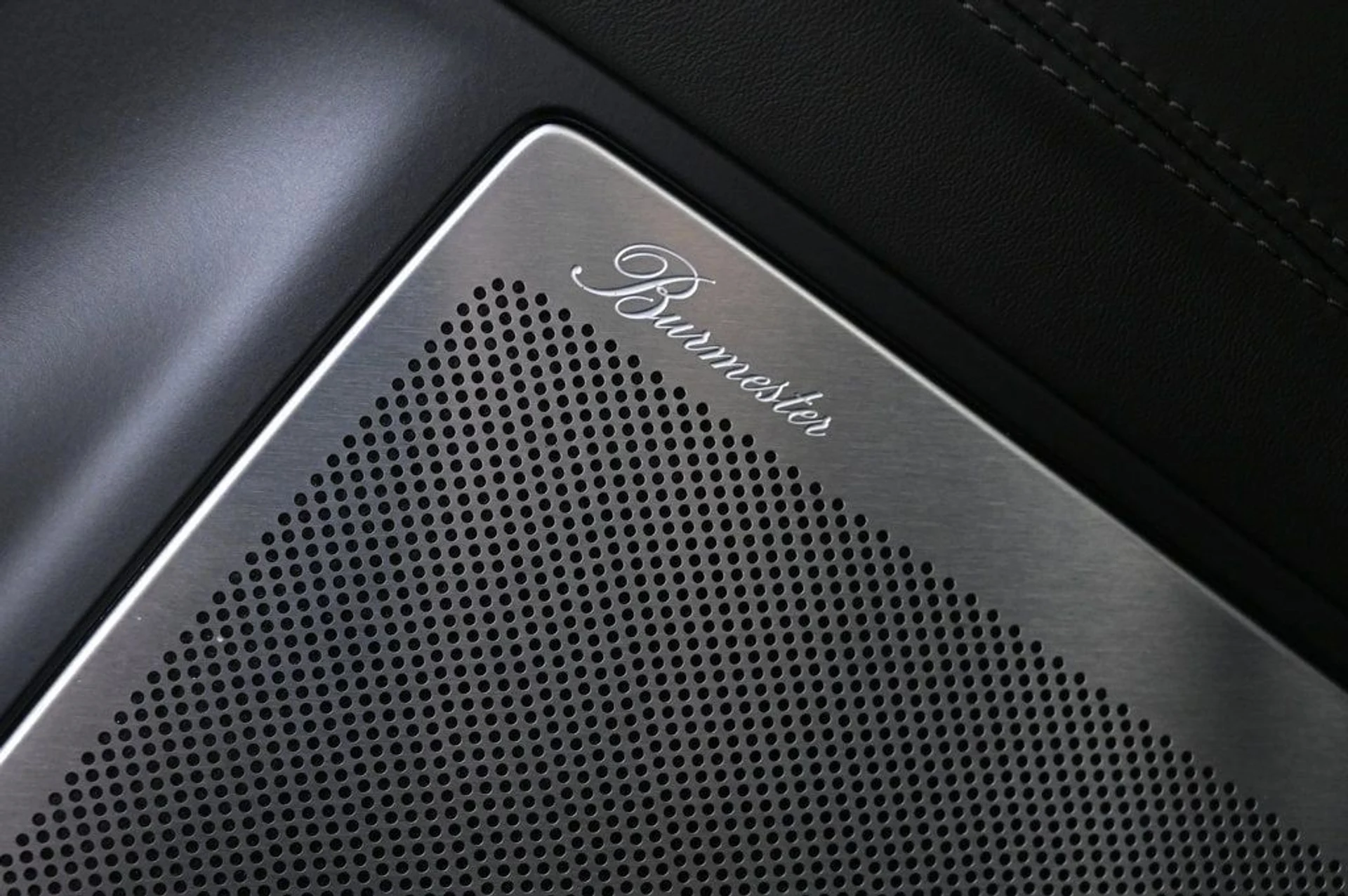 mph027_2187187080_435b3ceac0ef453b8a5cf259ff0318a0_dd27383ee0