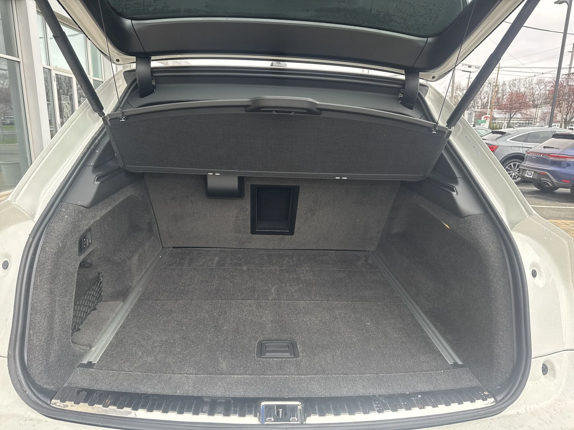 mph027_2187949993_4f02cd8892b0805f342b3606c469b43cx_6da266e7ee