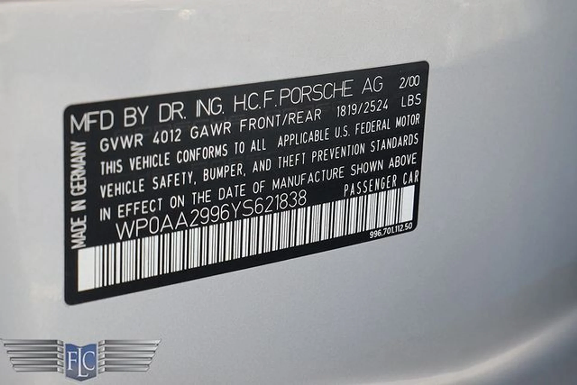 mph027_2193609126_used_2000_porsche_911_carrera_2drcarrera4coupewtiptronic_6305_23086843_32_640_e18544c3eb