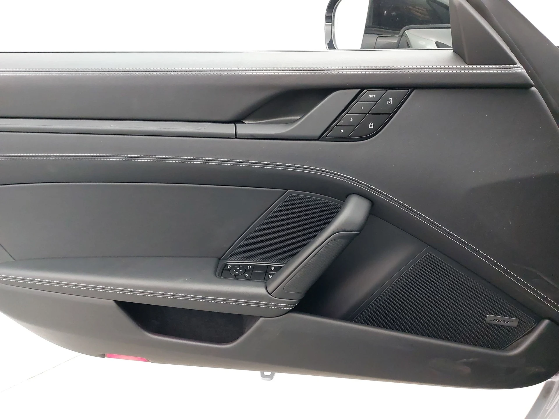 mph027_2201490602_4165c268406958bbd1d1d4fbb5d0f0afx_f8f1cbc539