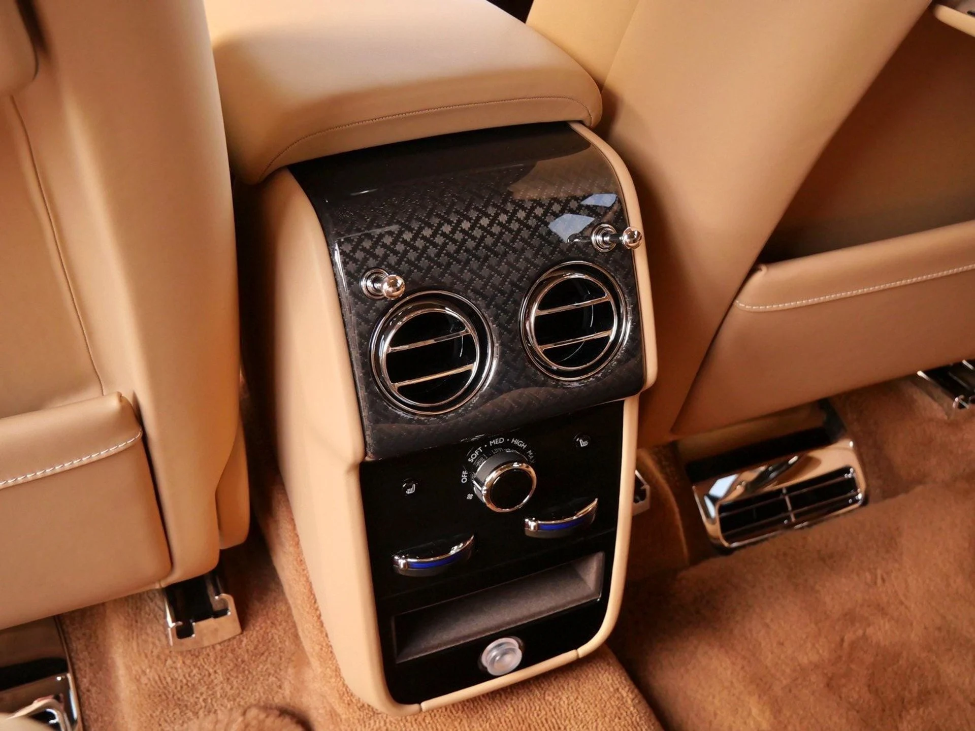 mph027_2201522214_4749f4b2629c80a9235e35795fcbded5x_1cdad3342f