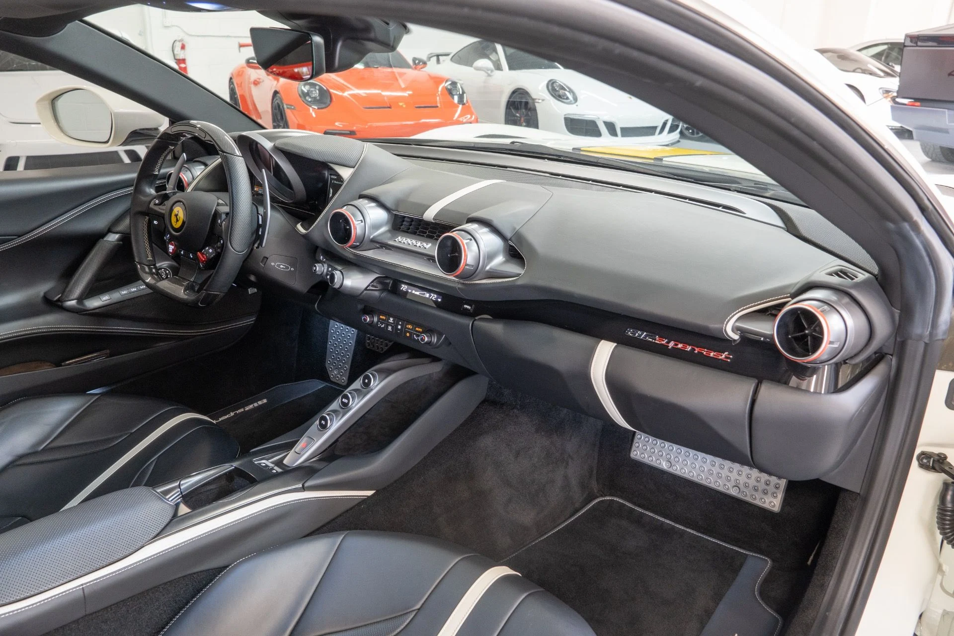 mph027_2209782637_Used_2020_Ferrari_812_Superfast_1757714853_852af358e3