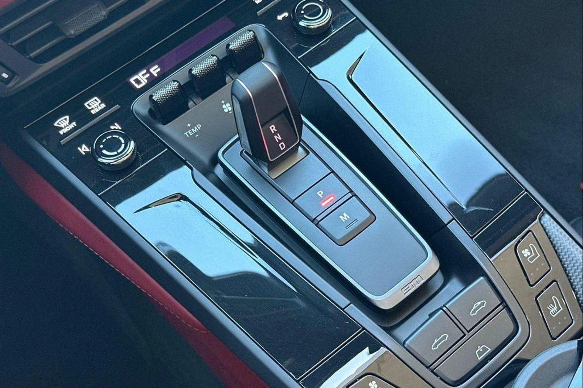 mph027_2215013891_xm7x_K4_Ig_OX_Zja_T2l_Hgnal_F_Xhc_YA_349530468c