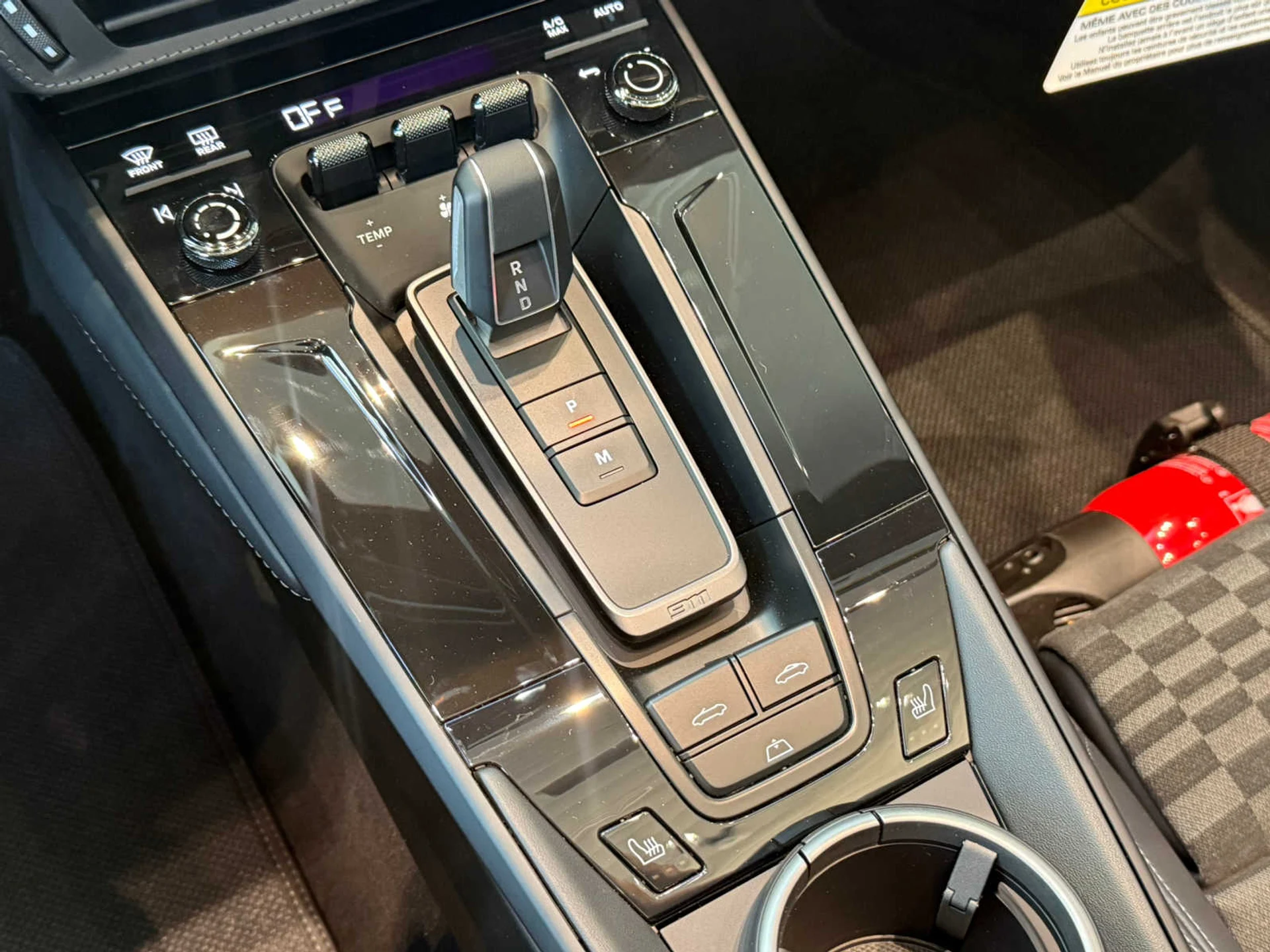 mph027_2216687926_f59d25f2ce0a097eba67758d2670c91ex_da13018ff8