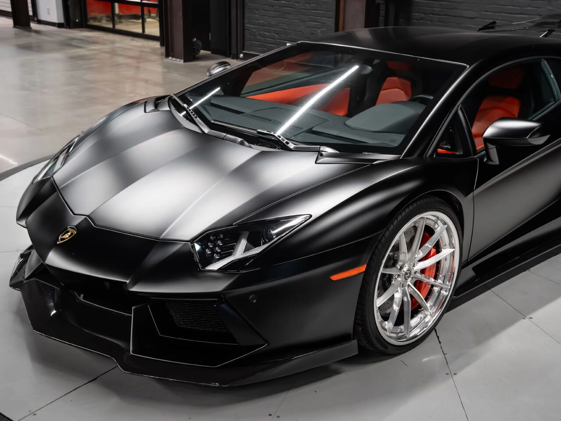 mph027_221684619_lamborghini_aventador_2015_ba31ed1b68
