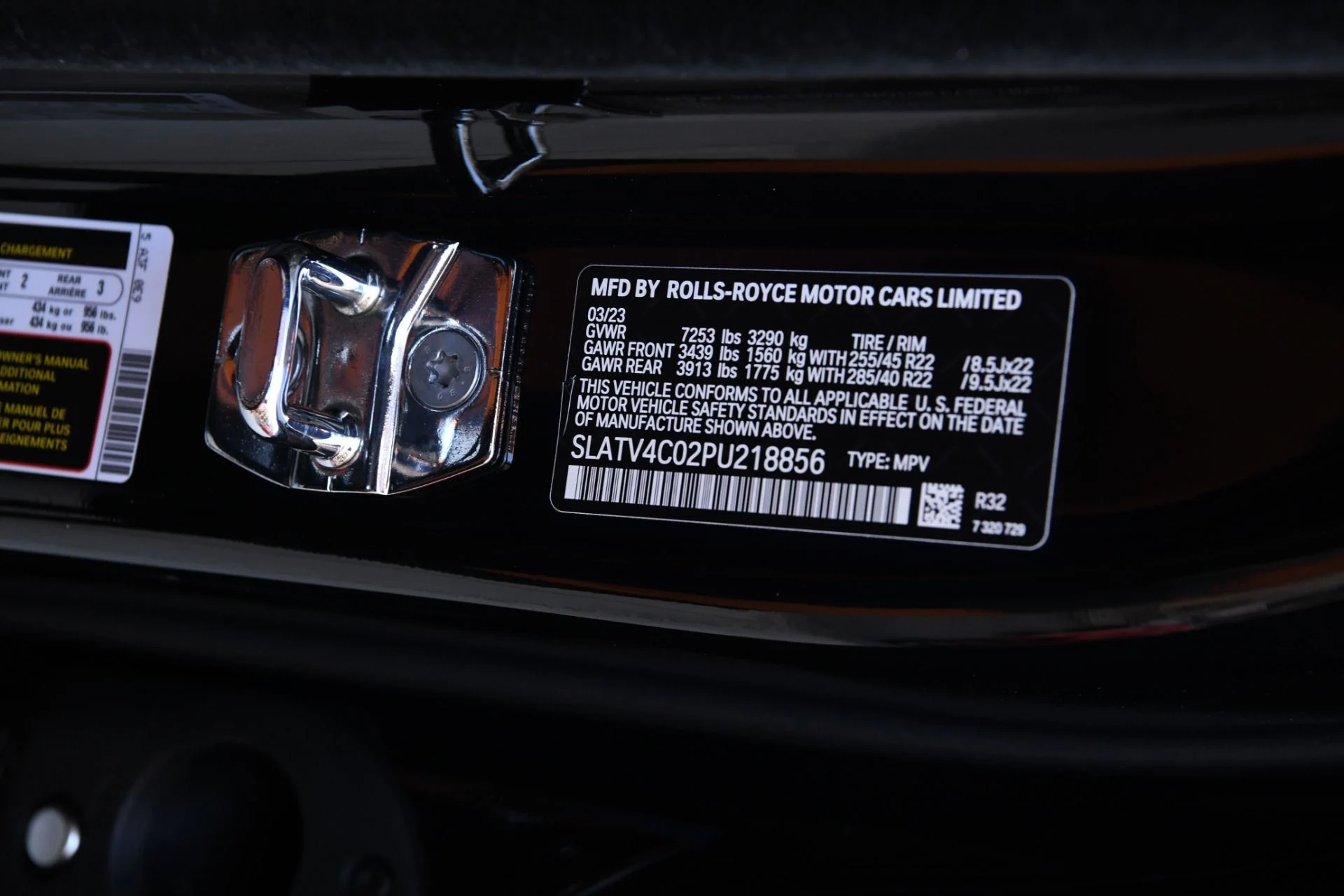 mph027_2217634639_11591_p29_l_d9f938f1b3