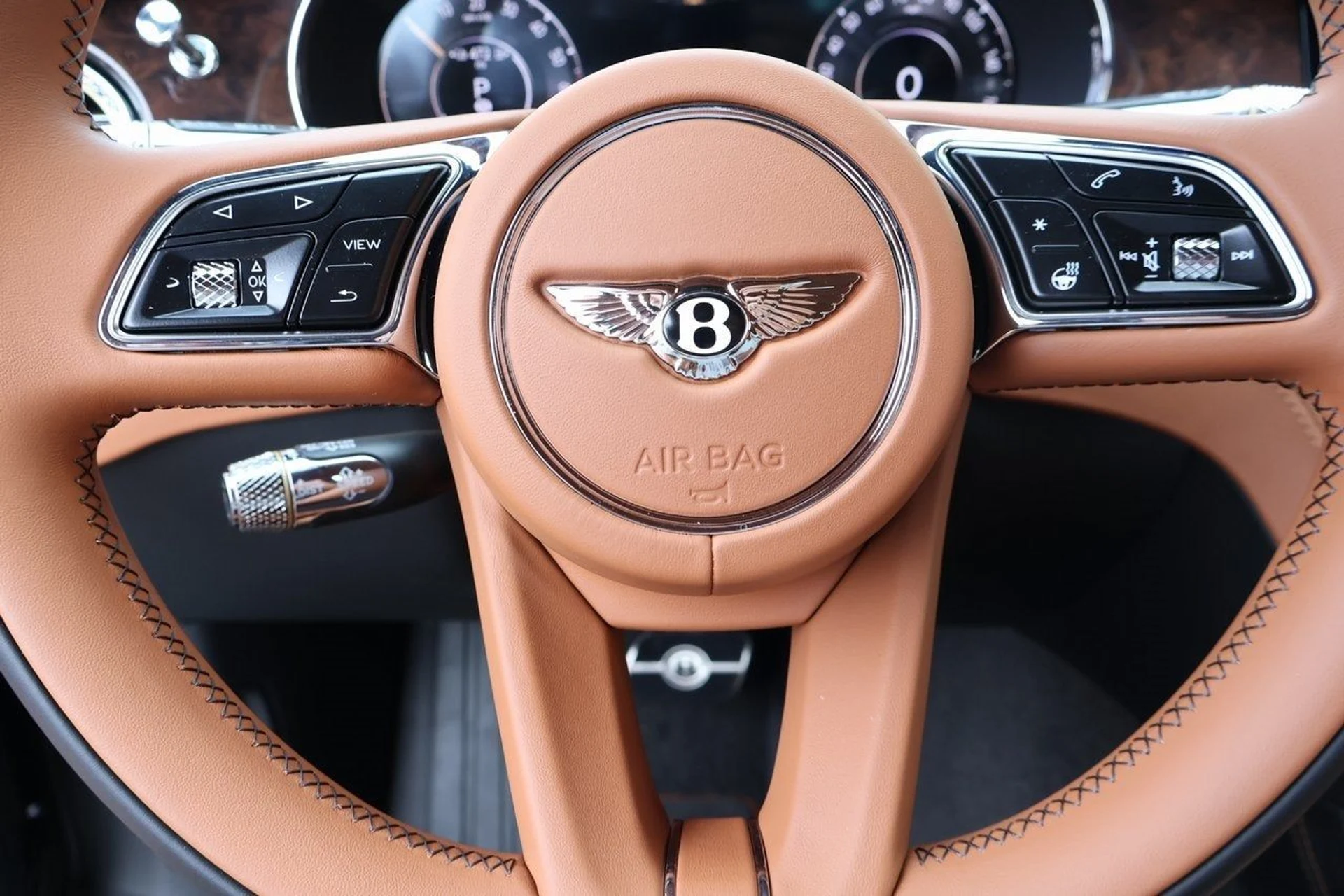 mph027_2217934496_28_040c215319