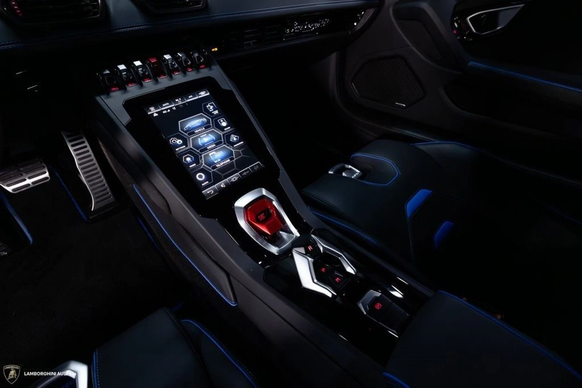 mph027_2223112607_5abf935bcd71570463db6ca62f74484ex_efe72772cf